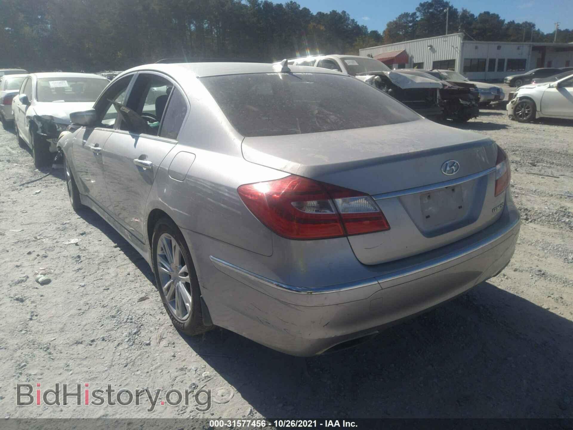 2013 HYUNDAI GENESIS - VIN: KMHGC4DD5DU239838 - Фото 3