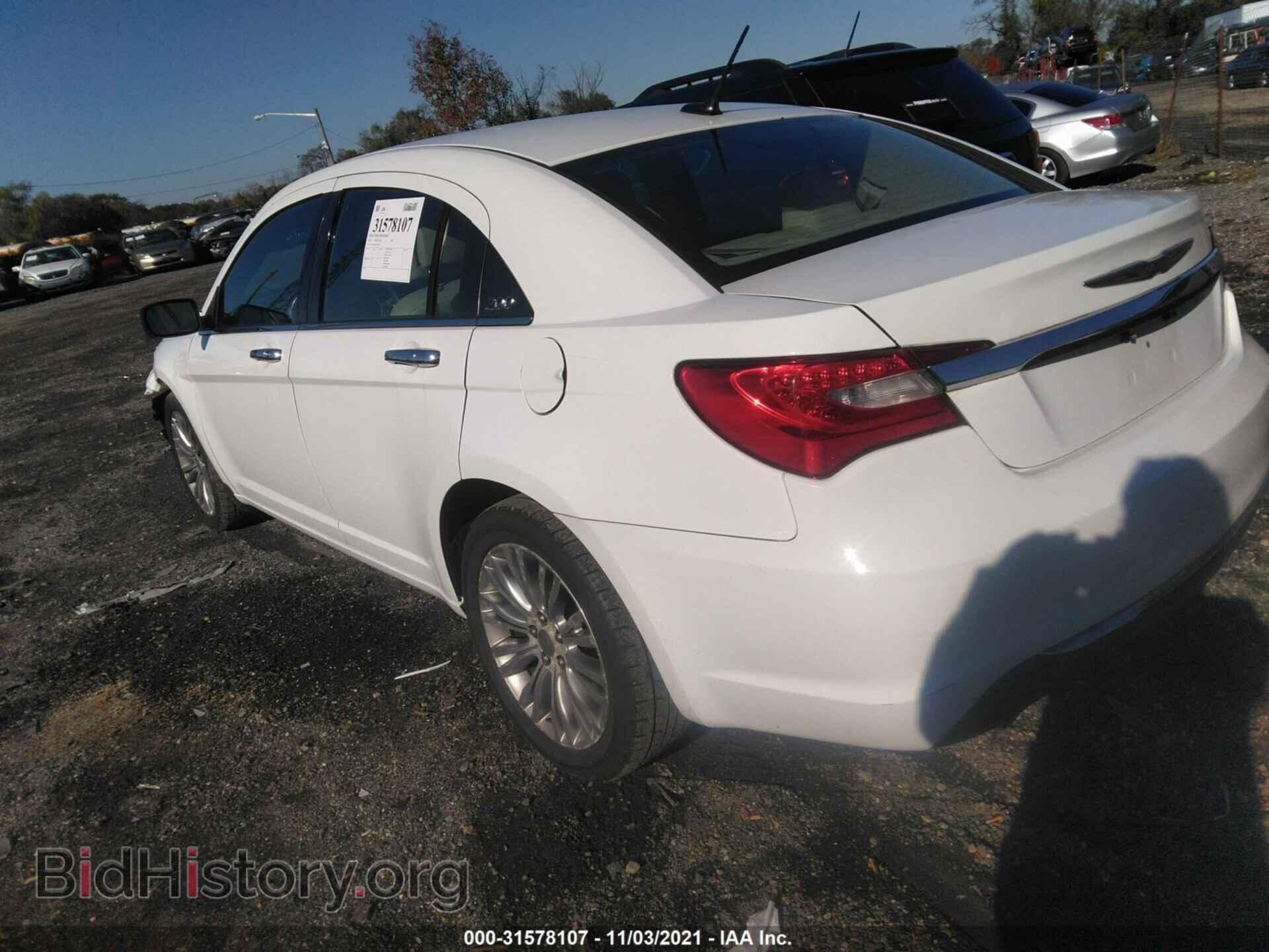 2012 CHRYSLER 200 - VIN: 1C3CCBCG9CN307123 - Фото 3