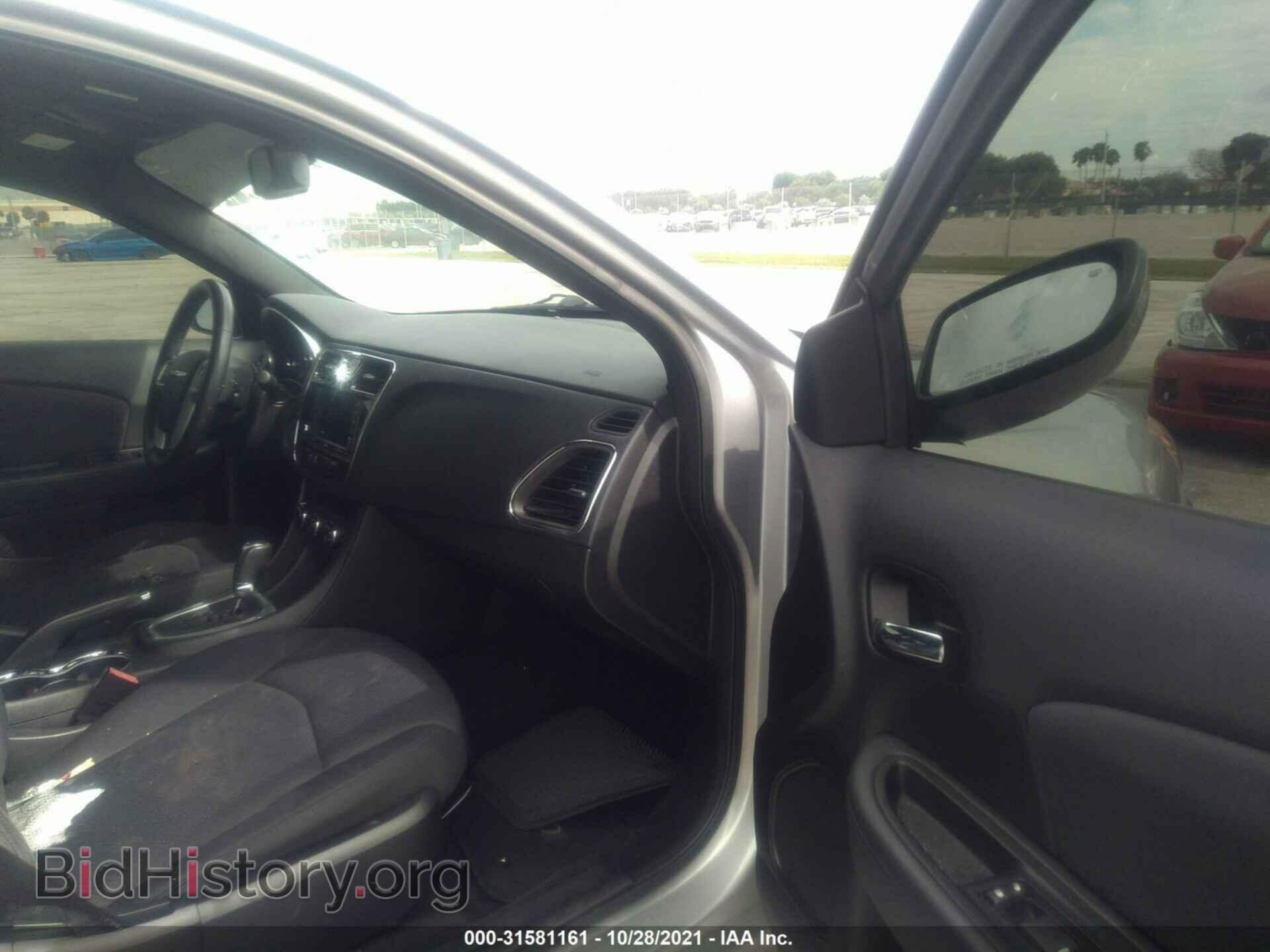 2013 CHRYSLER 200 - VIN: 1C3CCBBB1DN600473 - Фото 5