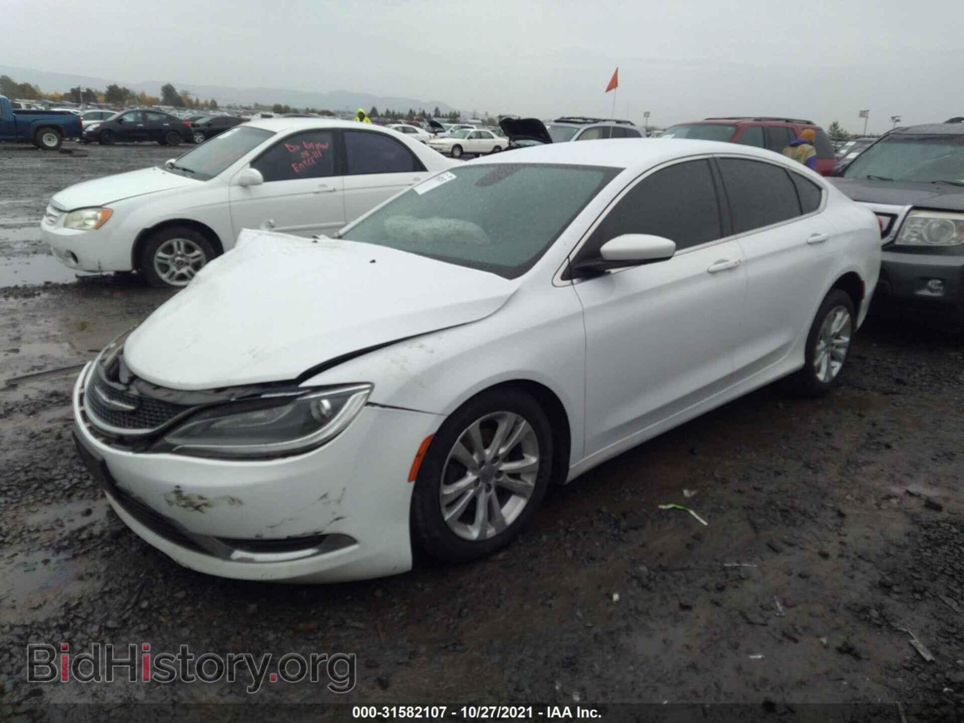 2015 CHRYSLER 200 - VIN: 1C3CCCAB5FN723090 - Фото 2