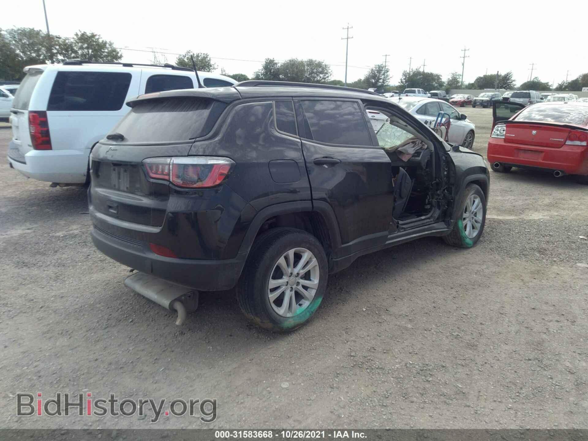 2018 JEEP COMPASS - VIN: 3C4NJCAB1JT272274 - Фото 4