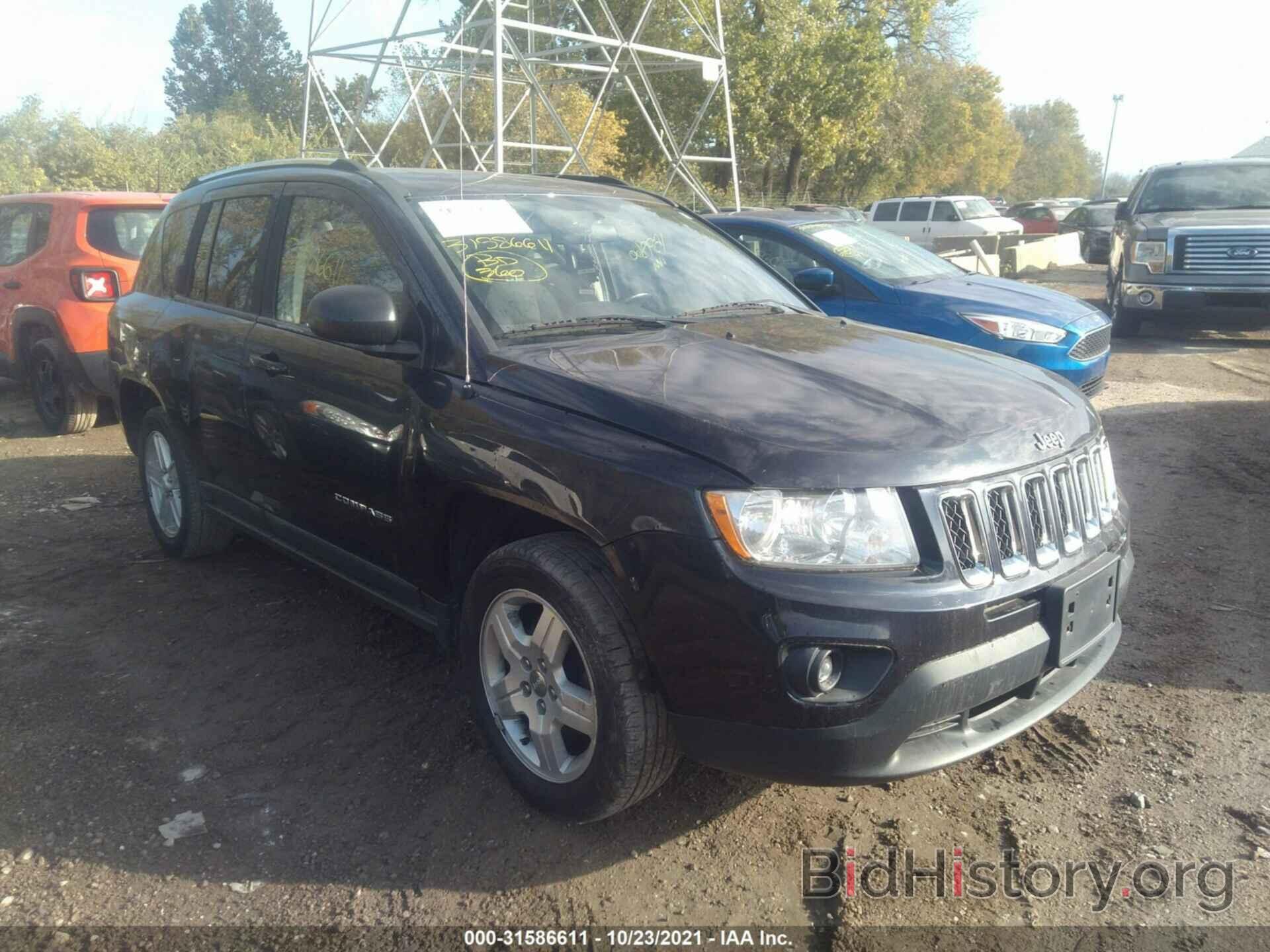 Photo 1J4NF1FB0BD207125 - JEEP COMPASS 2011