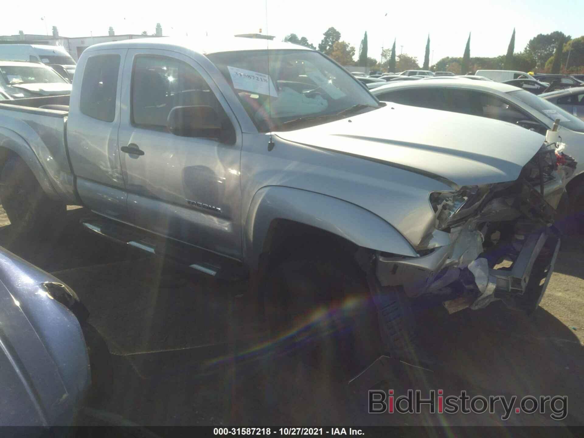 Photo 5TFTX4GN8CX012975 - TOYOTA TACOMA 2012