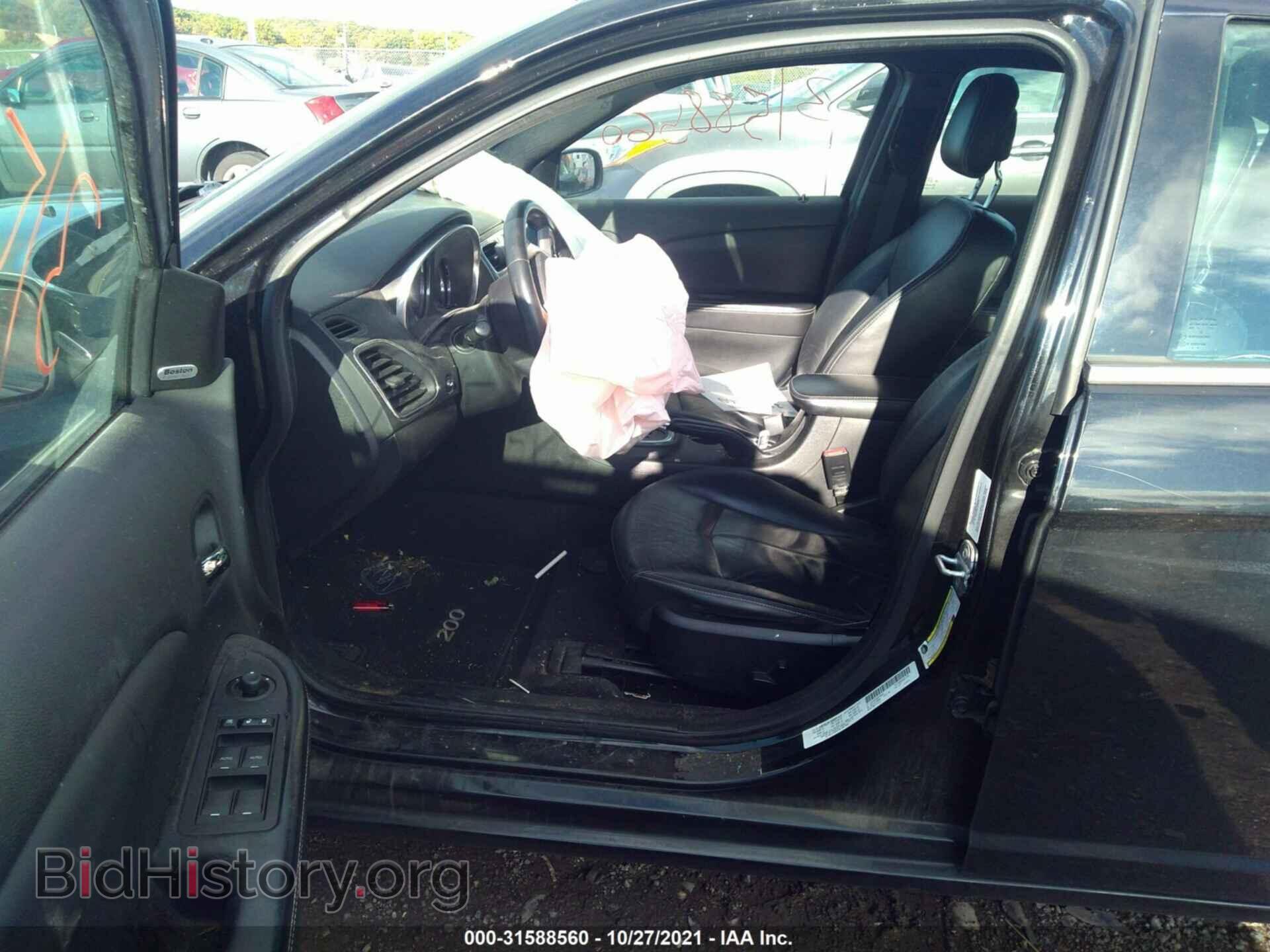 2013 CHRYSLER 200 - VIN: 1C3CCBCG8DN736447 - Фото 5