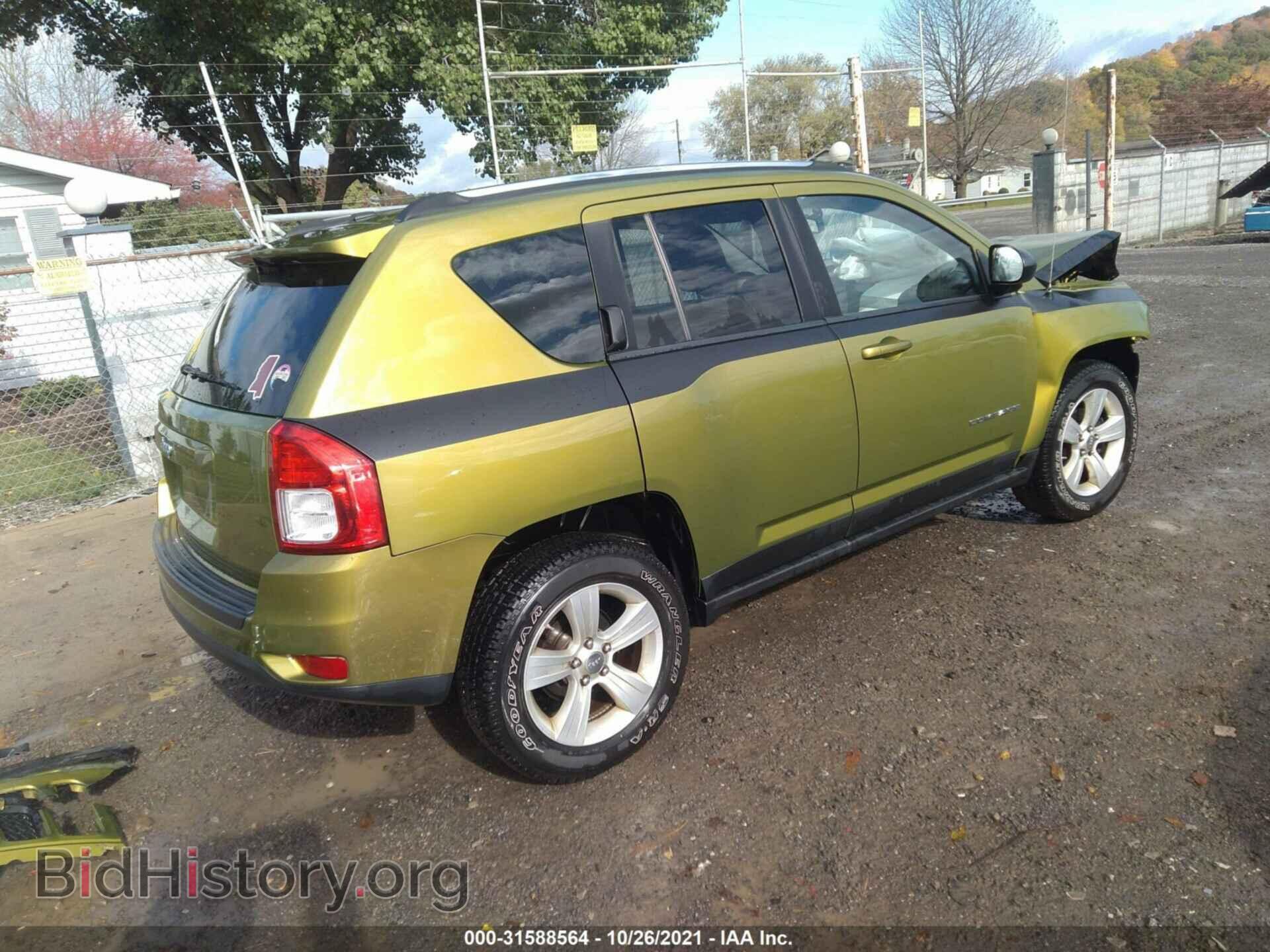 2012 JEEP COMPASS - VIN: 1C4NJDBB6CD608451 - Photo 4