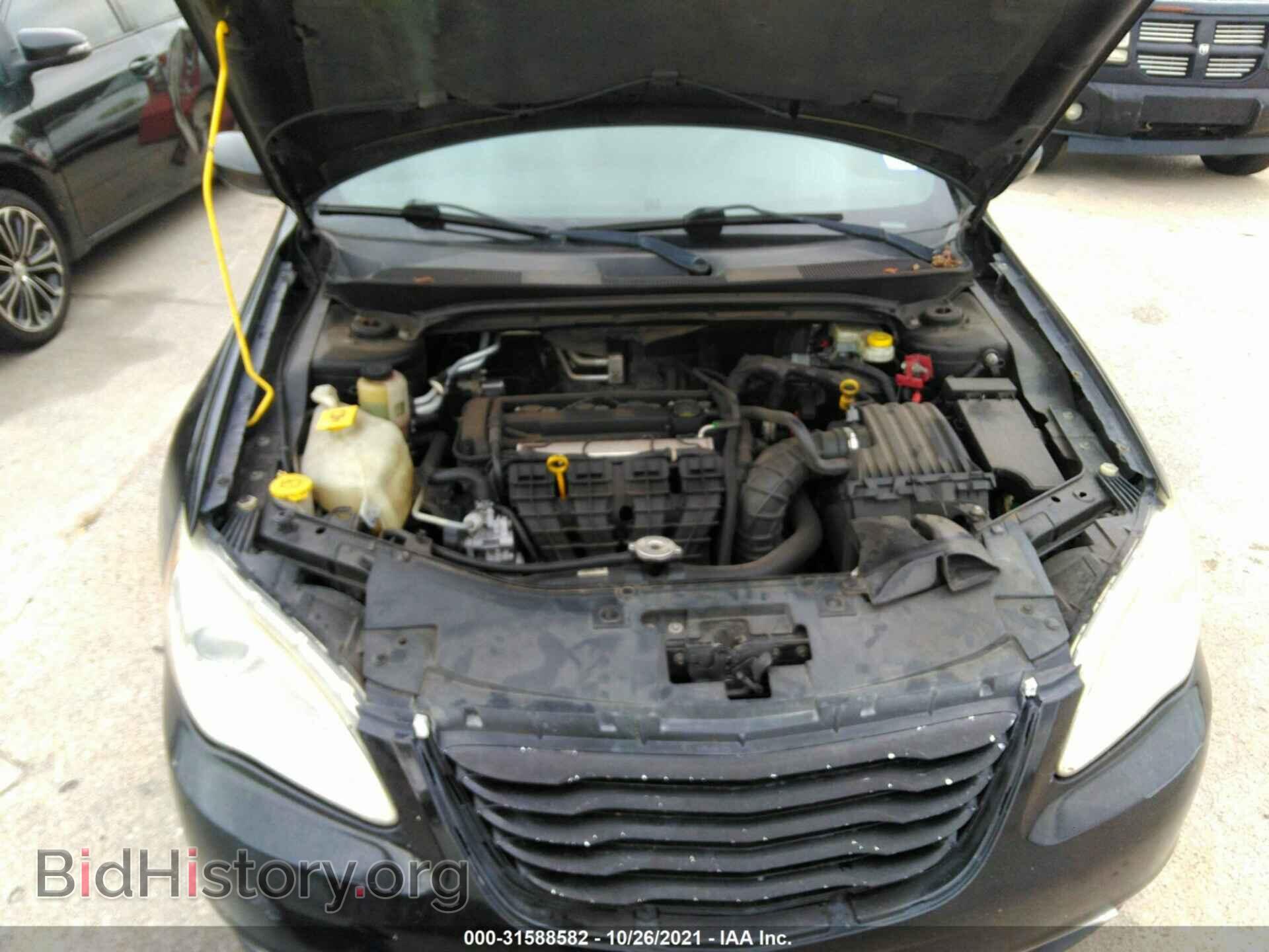 2012 CHRYSLER 200 - VIN: 1C3CCBAB0CN204454 - Фото 10