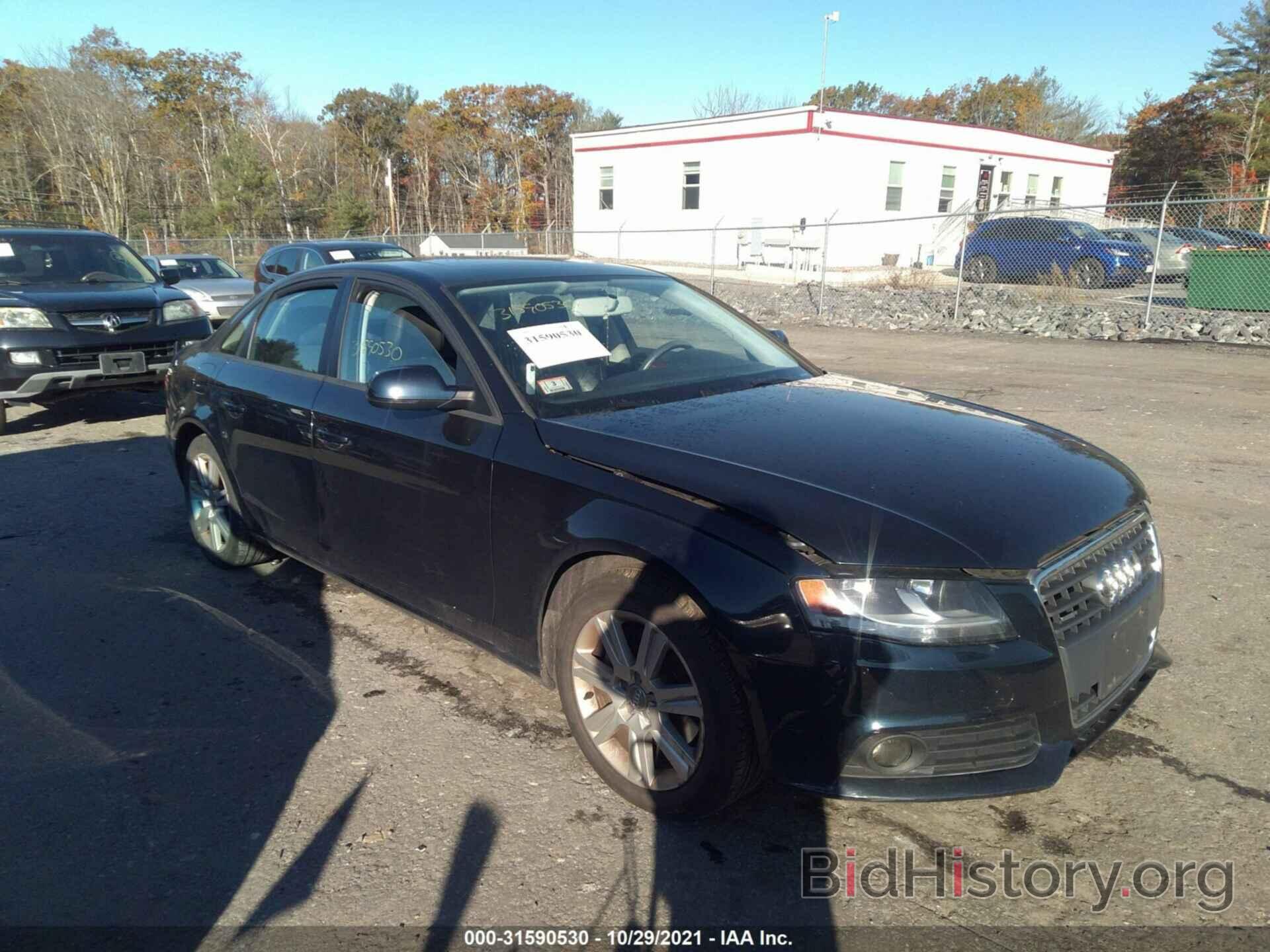 Photo WAUBFAFL8BA088479 - AUDI A4 2011