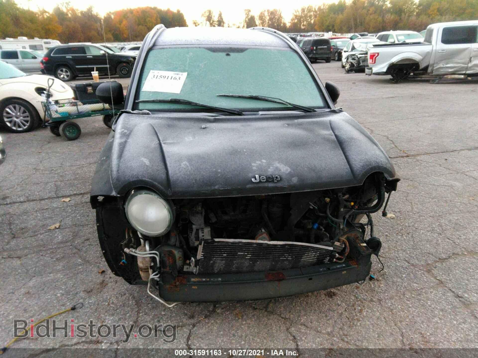 2008 JEEP COMPASS - VIN: 1J8FT47W88D522343 - Фото 6