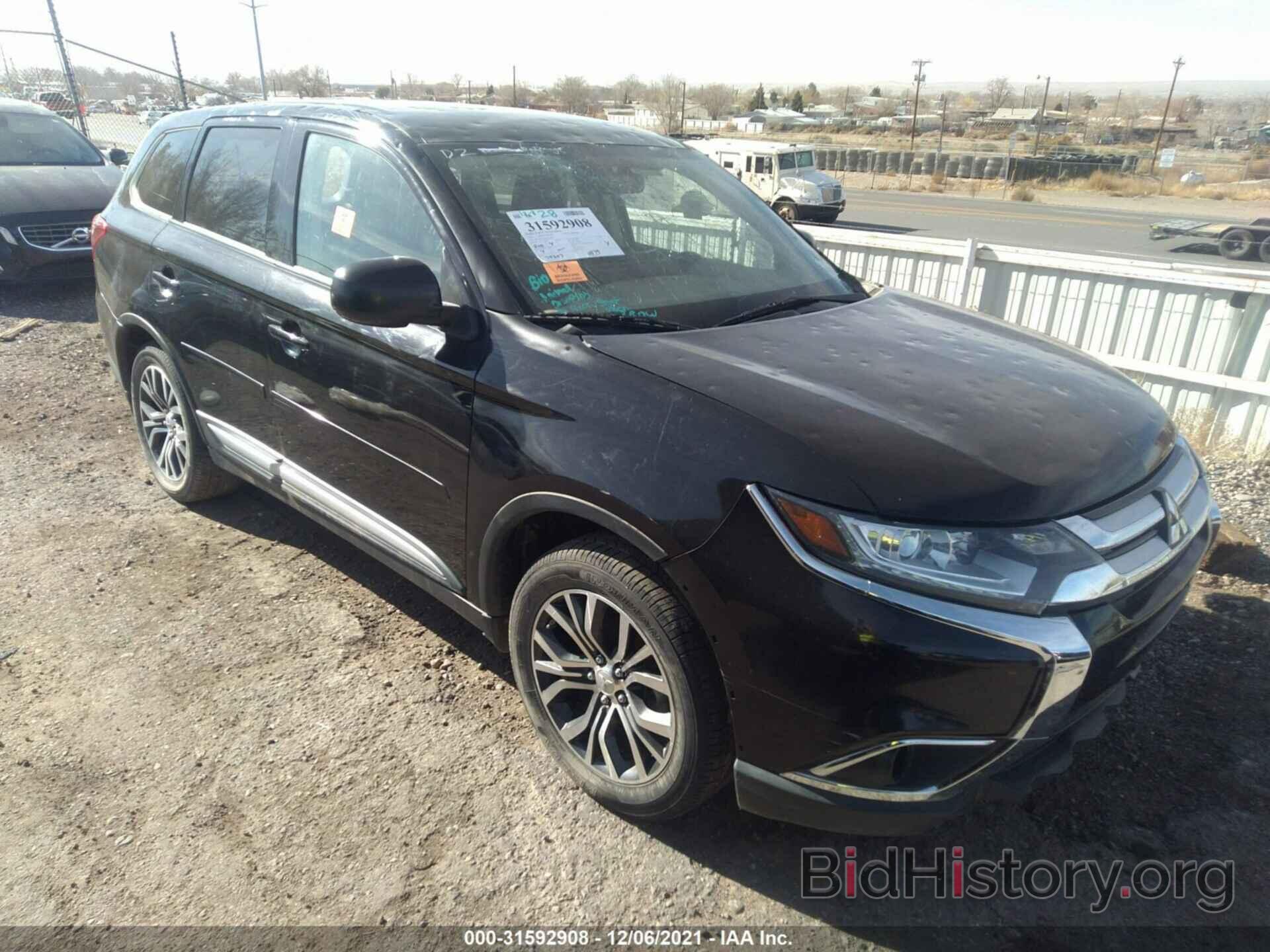 Photo JA4AZ3A30GZ040499 - MITSUBISHI OUTLANDER 2016