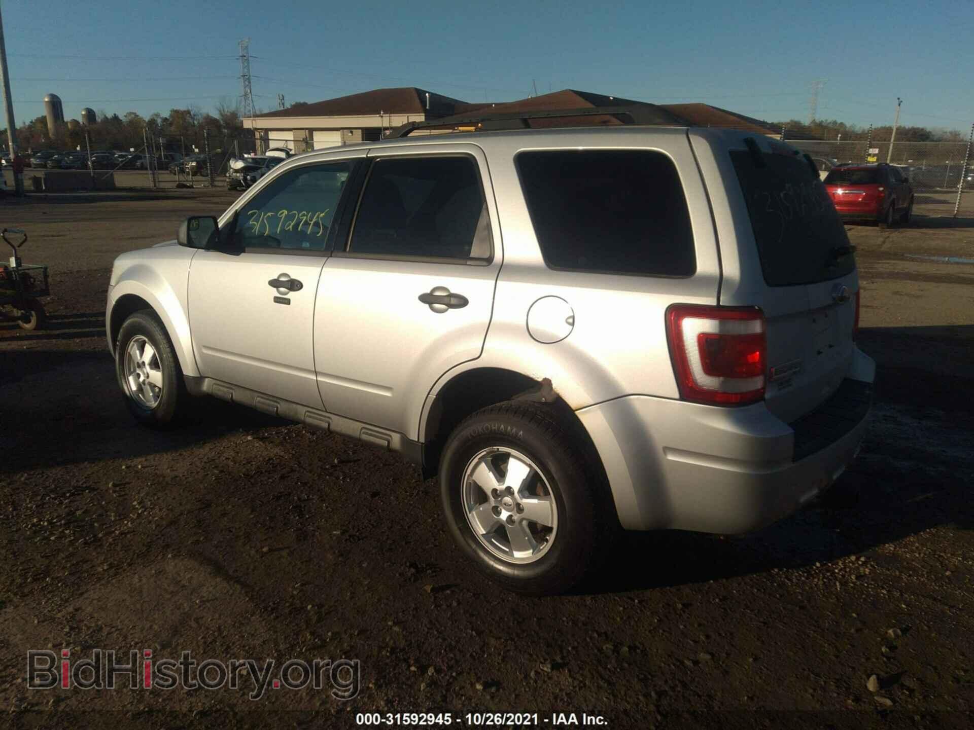 2012 FORD ESCAPE - VIN: 1FMCU9DG9CKA08860 - Фото 3