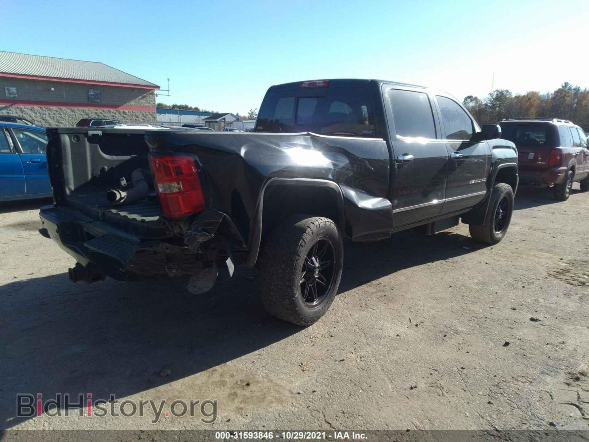 2015 GMC SIERRA 2500HD - VIN: 1GT120E82FF125617 - Фото 4
