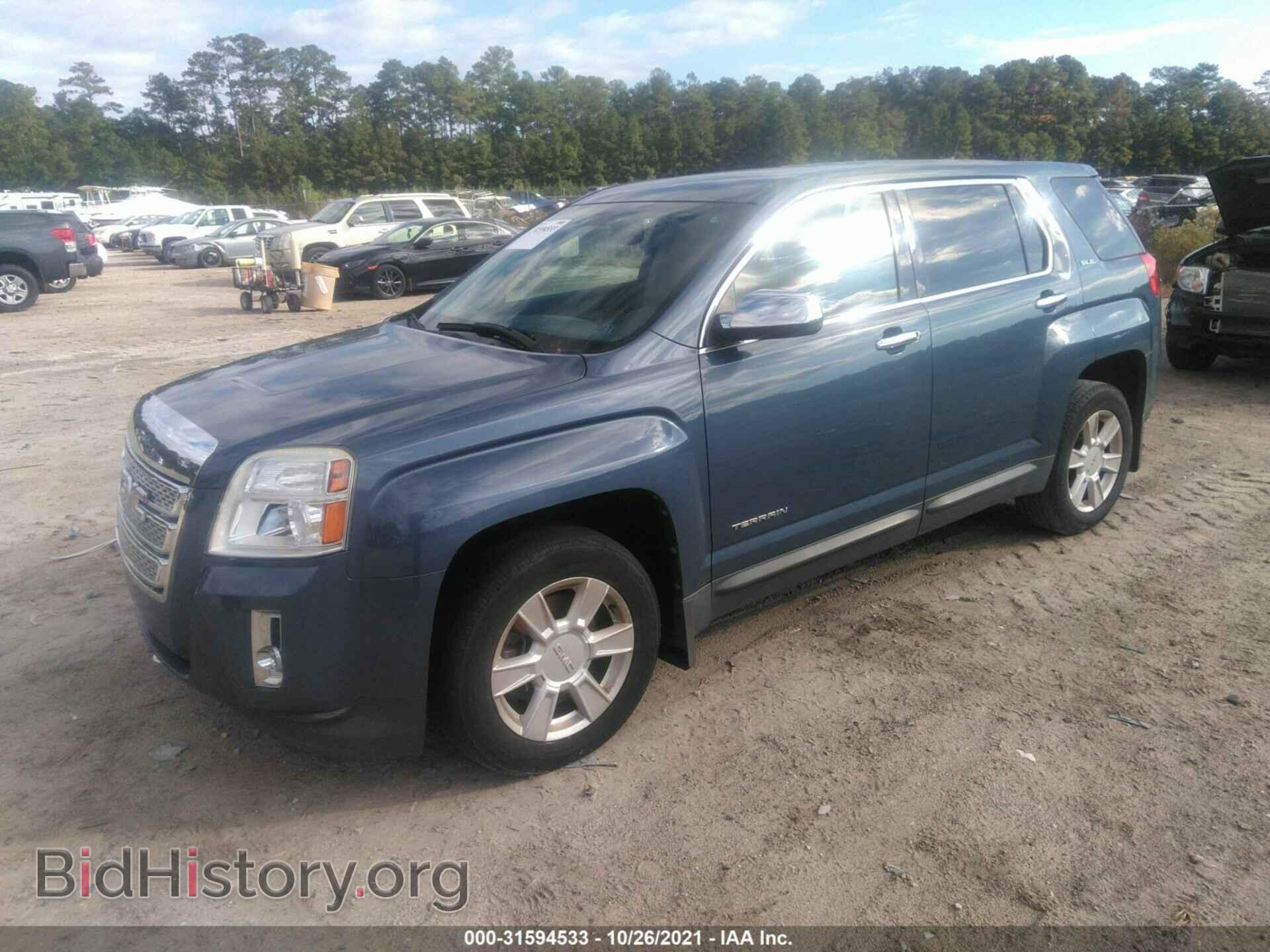 2011 GMC TERRAIN - VIN: 2CTFLREC2B6210140 - Фото 2