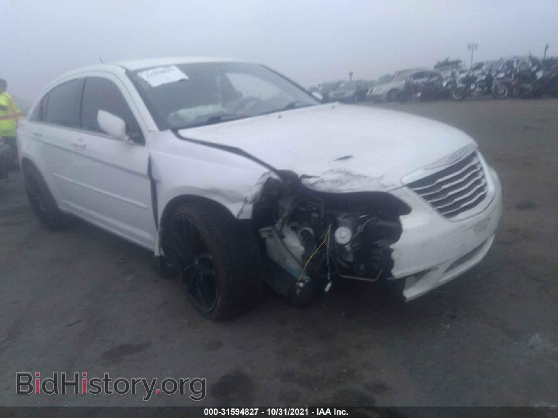 Фотография 1C3CCBAB0CN317420 - CHRYSLER 200 2012