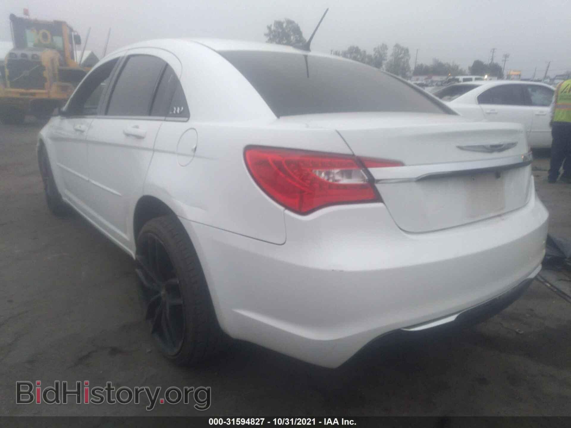 2012 CHRYSLER 200 - VIN: 1C3CCBAB0CN317420 - Фото 3