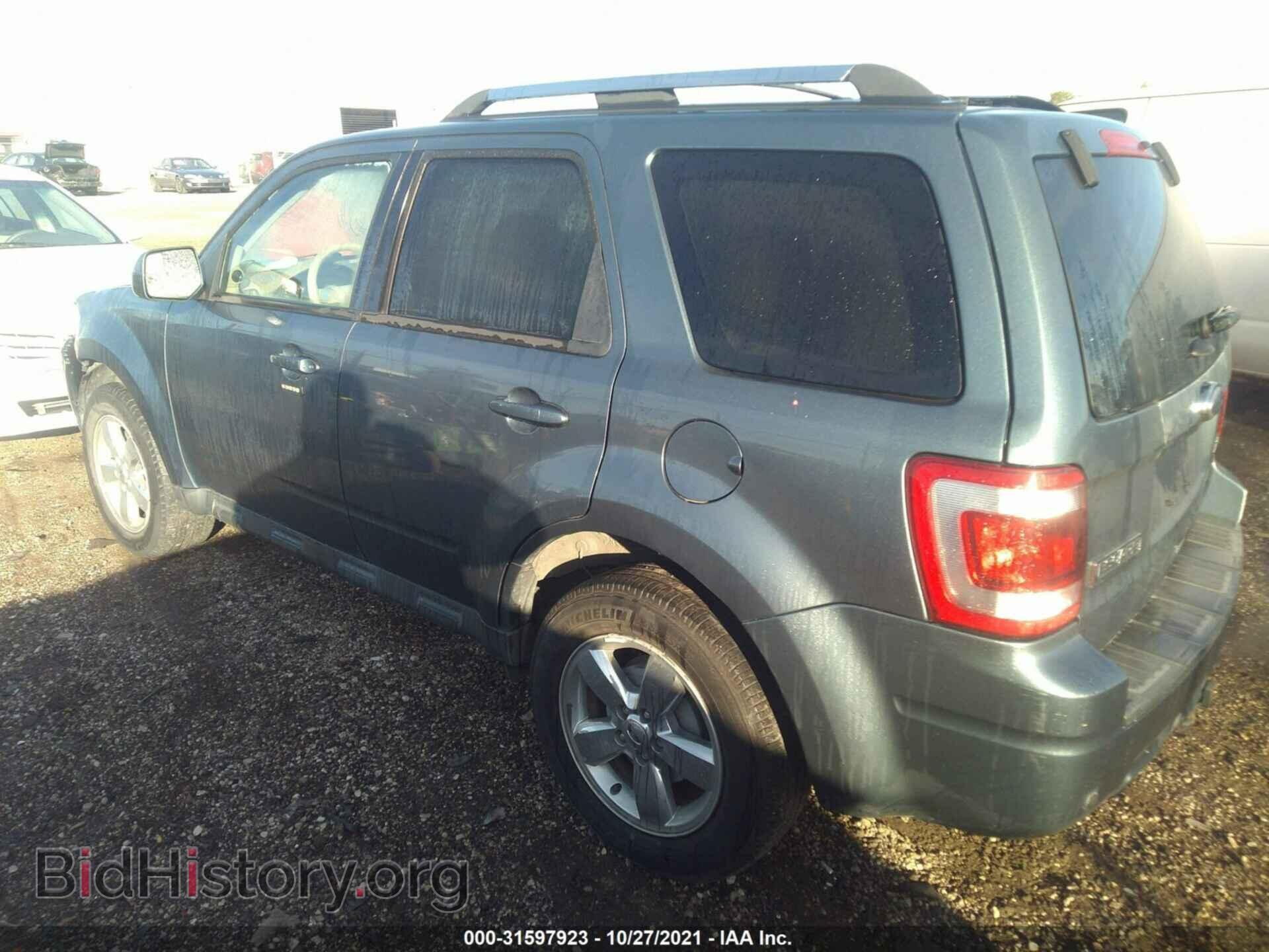 2011 FORD ESCAPE - VIN: 1FMCU9EG1BKC36364 - Фото 3