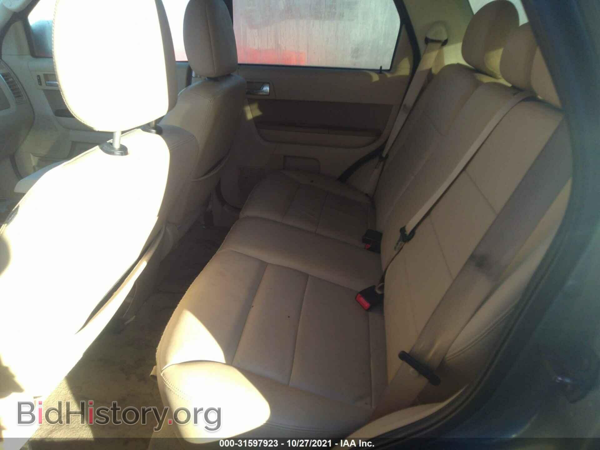 2011 FORD ESCAPE - VIN: 1FMCU9EG1BKC36364 - Фото 8