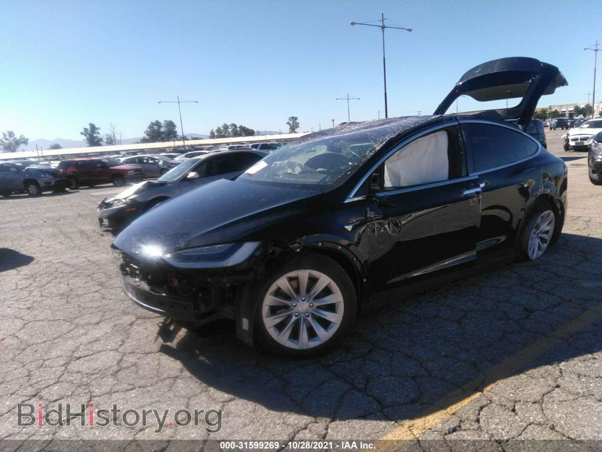 2018 TESLA MODEL X - VIN: 5YJXCAE28JF118211 - Photo 2