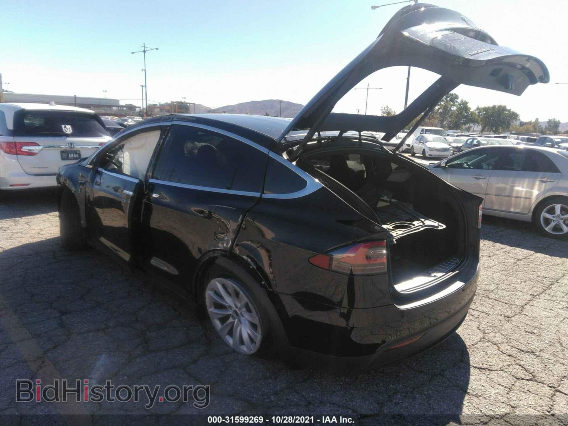 2018 TESLA MODEL X - VIN: 5YJXCAE28JF118211 - Photo 3