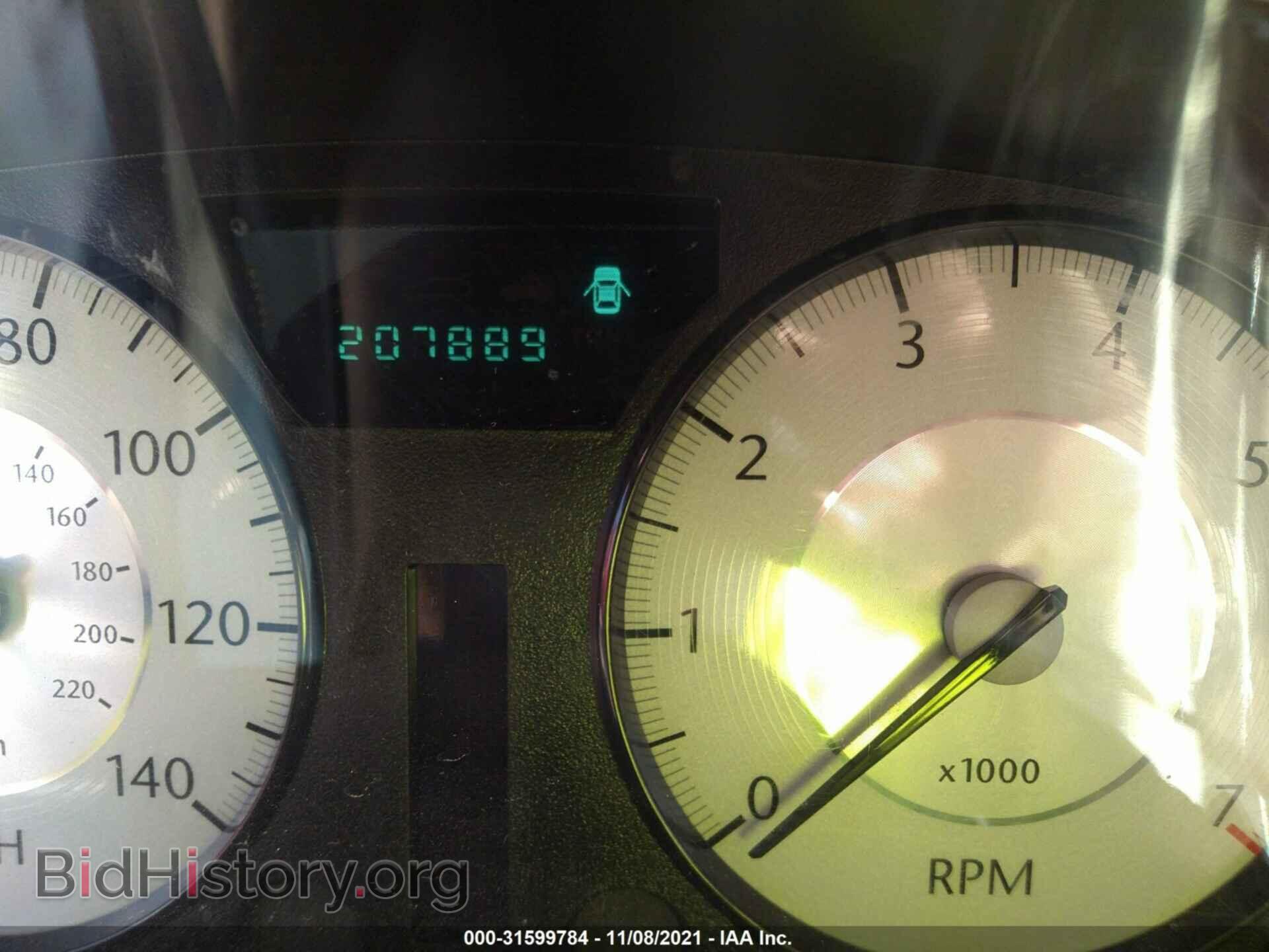 2010 CHRYSLER 300 - VIN: 2C3CA1CV5AH329835 - Фото 7