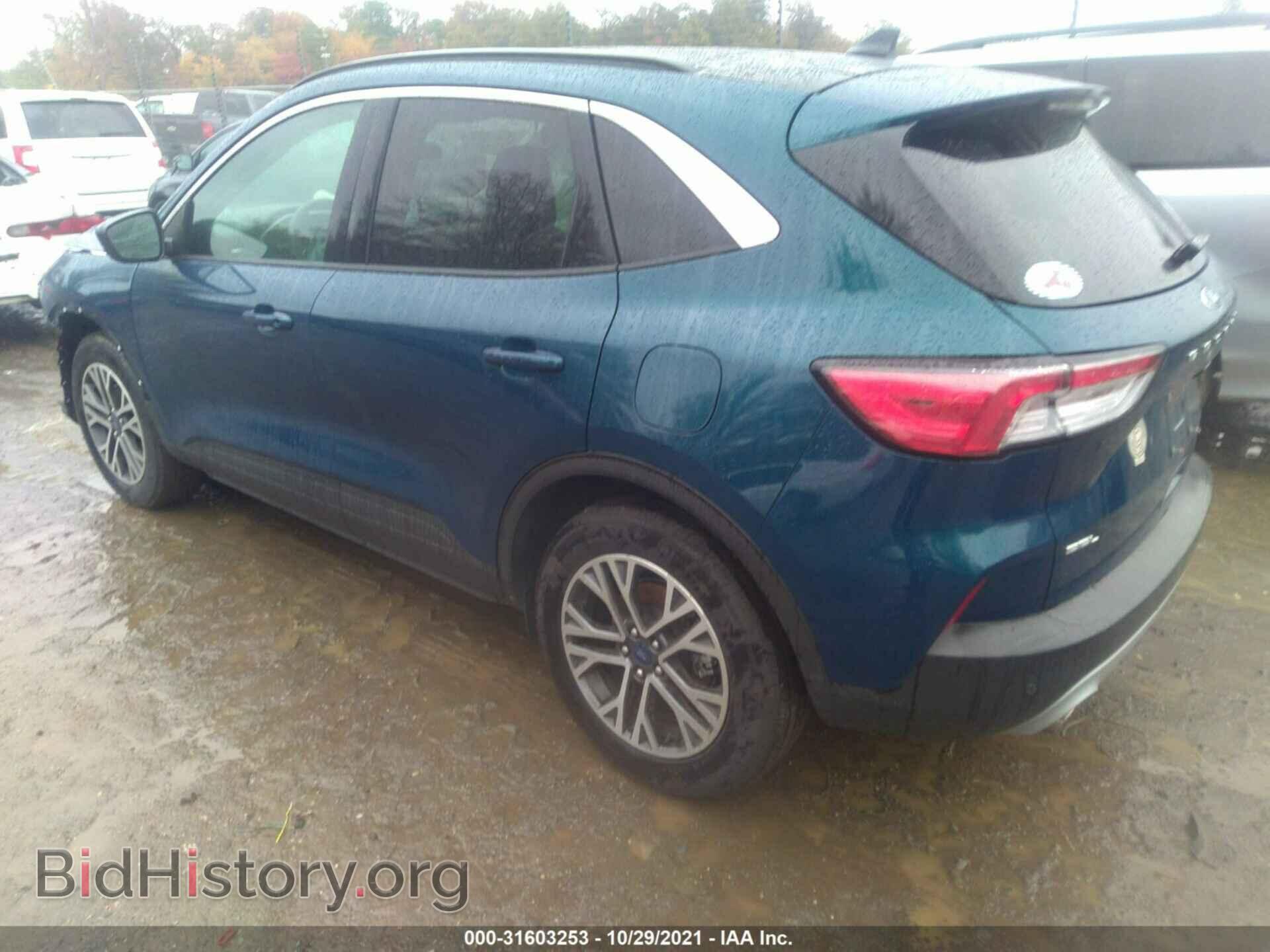 2020 FORD ESCAPE - VIN: 1FMCU9H66LUA94585 - Фото 3