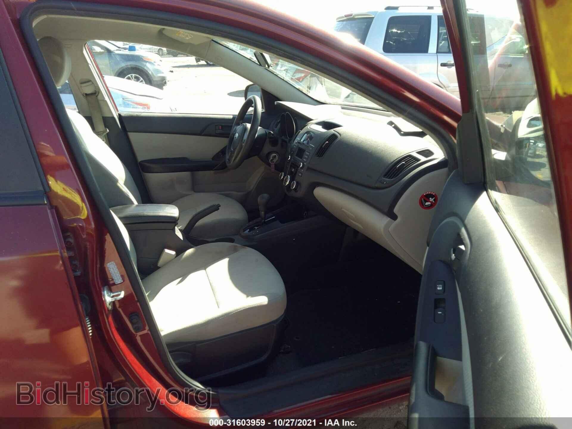 2010 KIA FORTE - VIN: KNAFU4A27A5111913 - Фото 5