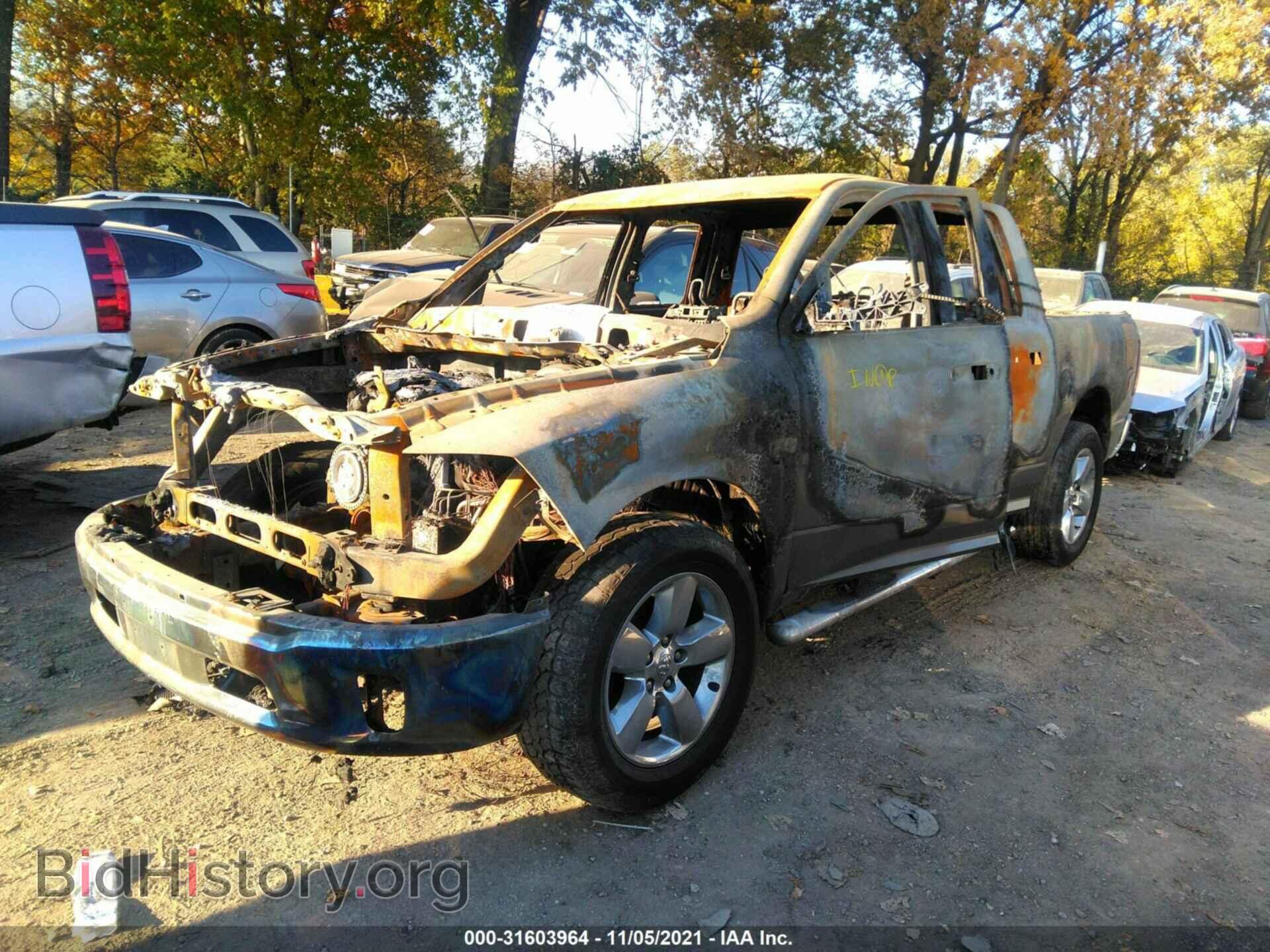 2013 RAM 1500 - VIN: 1C6RR7GT7DS525127 - Фото 2