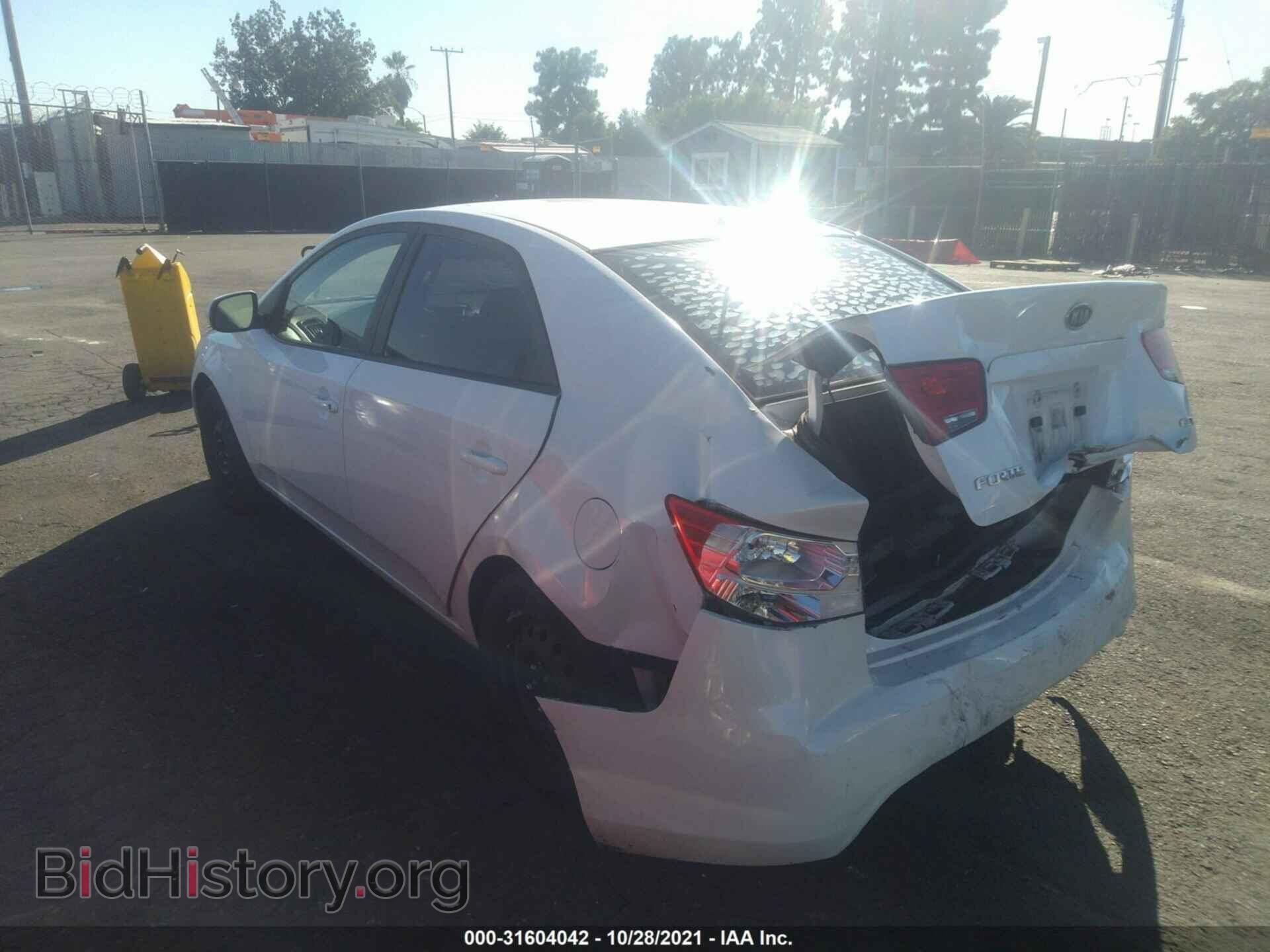 2012 KIA FORTE - VIN: KNAFU4A27C5612500 - Фото 3