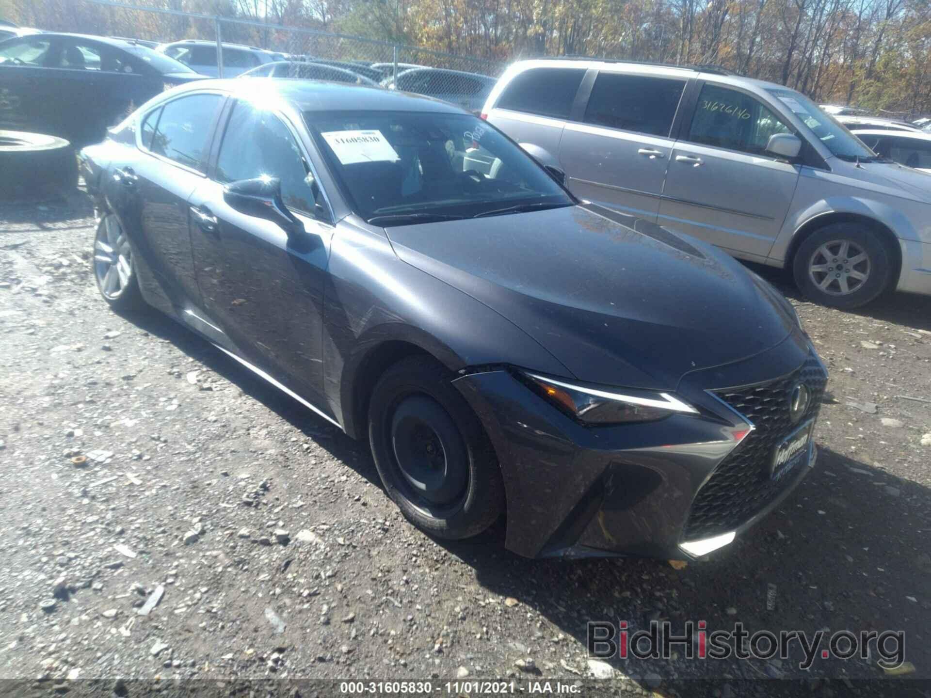 Photo JTHC81F23M5046174 - LEXUS IS 2021