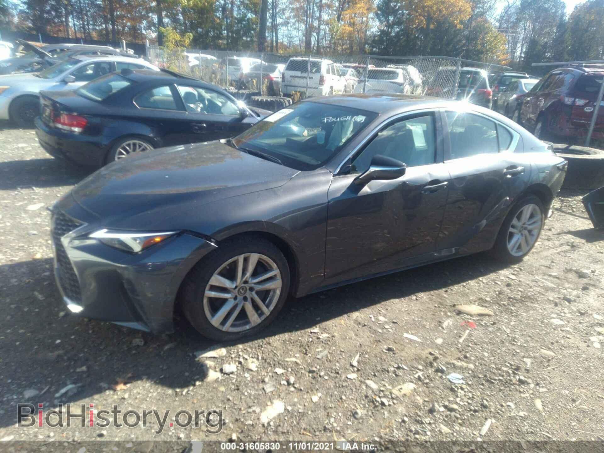 2021 LEXUS IS - VIN: JTHC81F23M5046174 - Фото 2