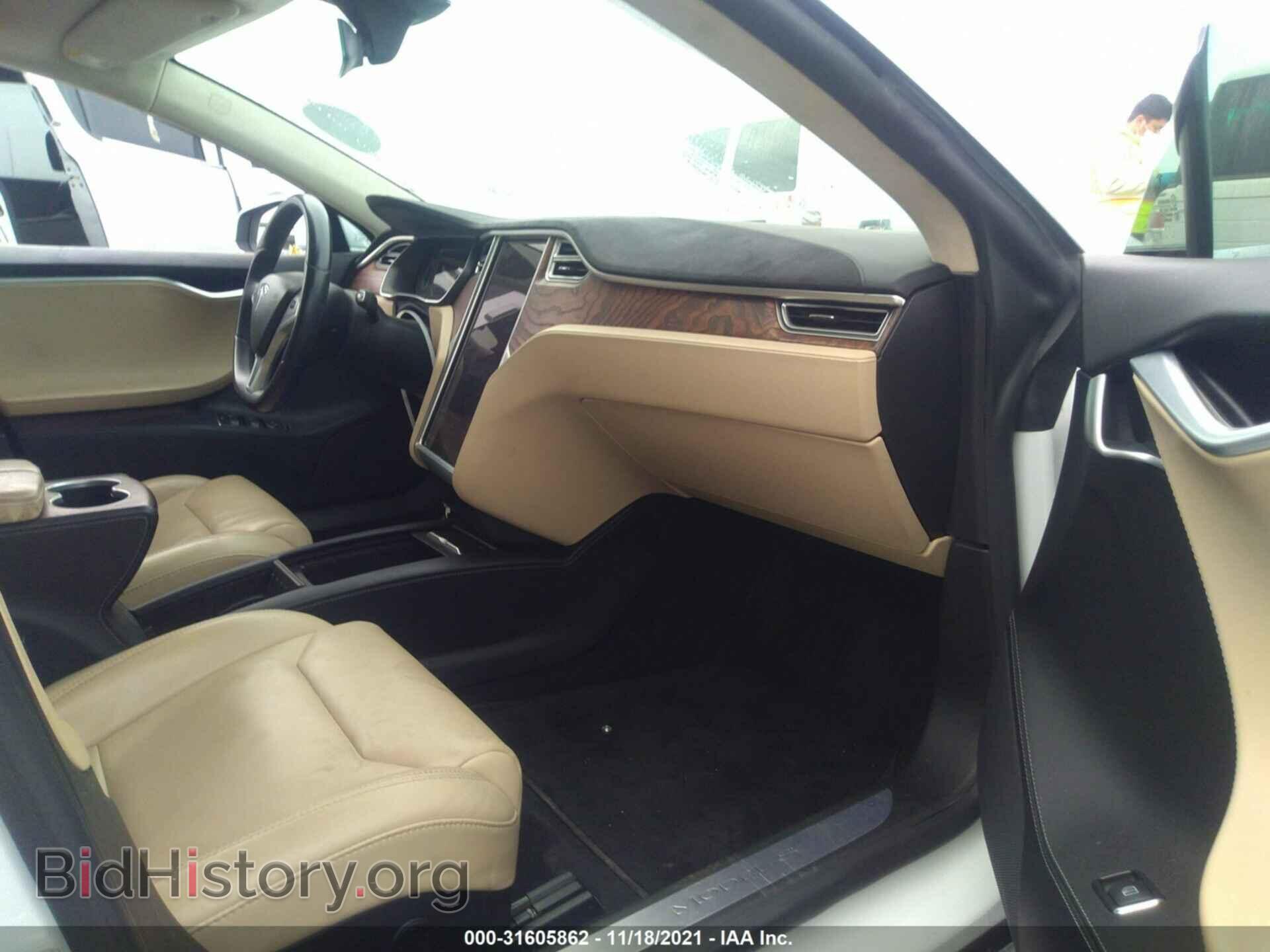 2017 TESLA MODEL S - VIN: 5YJSA1E18HF193119 - Фото 5
