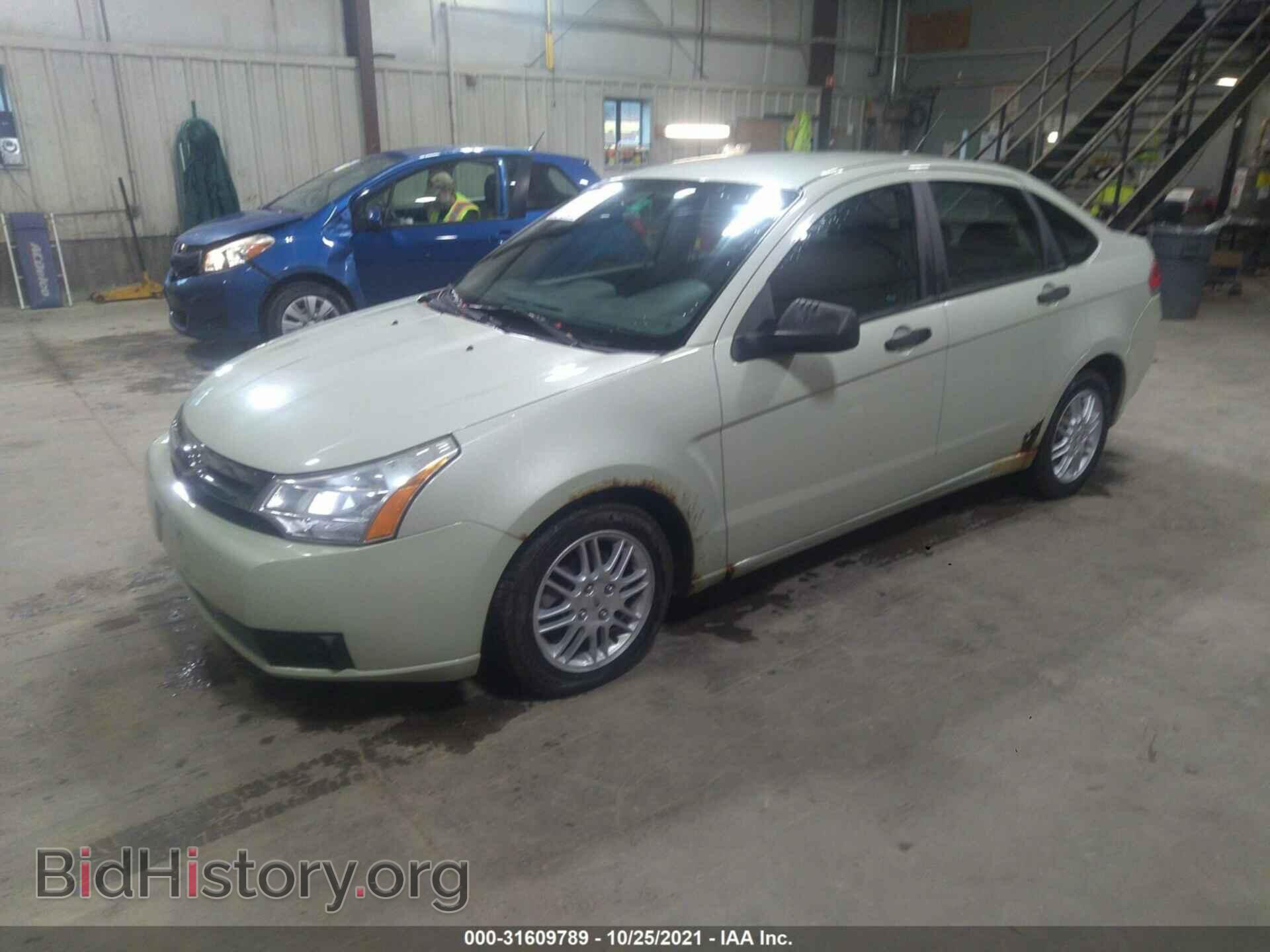 2010 FORD FOCUS - VIN: 1FAHP3FN0AW135454 - Фото 2
