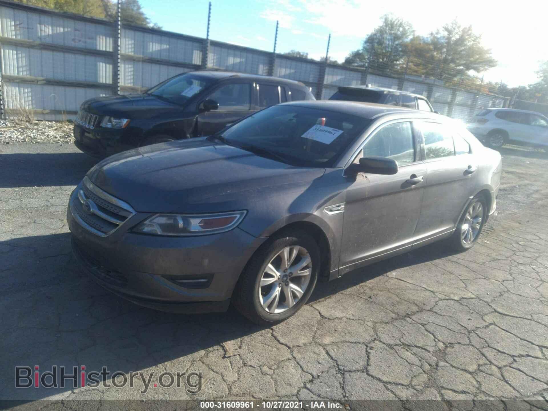 2012 FORD TAURUS - VIN: 1FAHP2HW0CG122121 - Фото 2