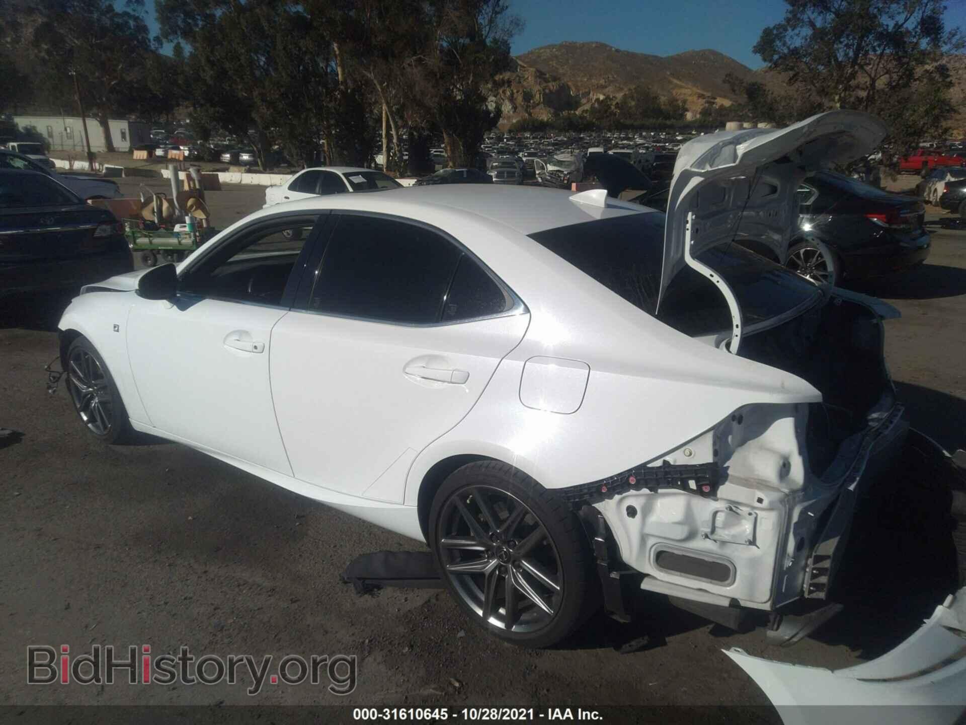 2019 LEXUS IS - VIN: JTHBA1D25K5093397 - Фото 3