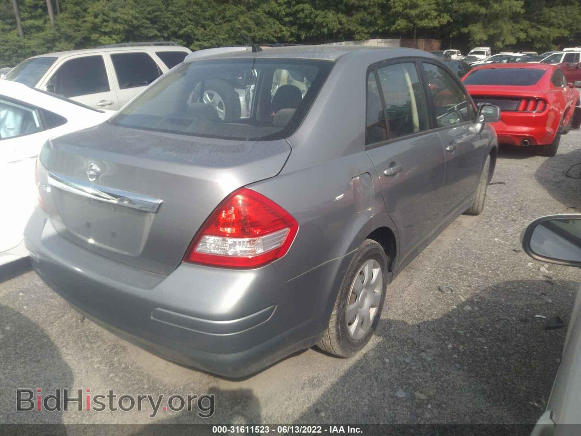 2011 NISSAN VERSA - VIN: 3N1BC1AP7BL448570 - Фото 4