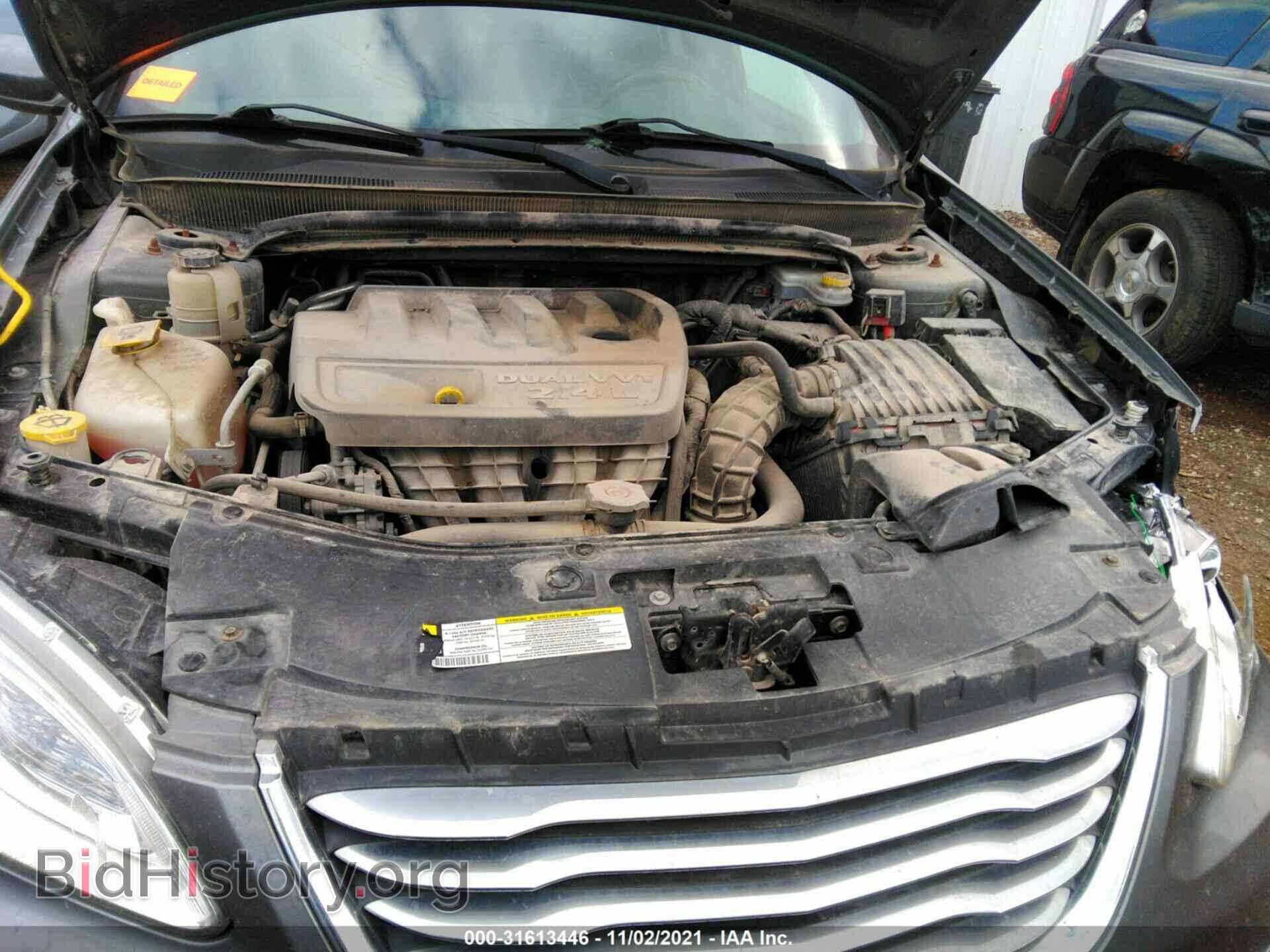 2013 CHRYSLER 200 - VIN: 1C3CCBBB5DN542027 - Photo 10