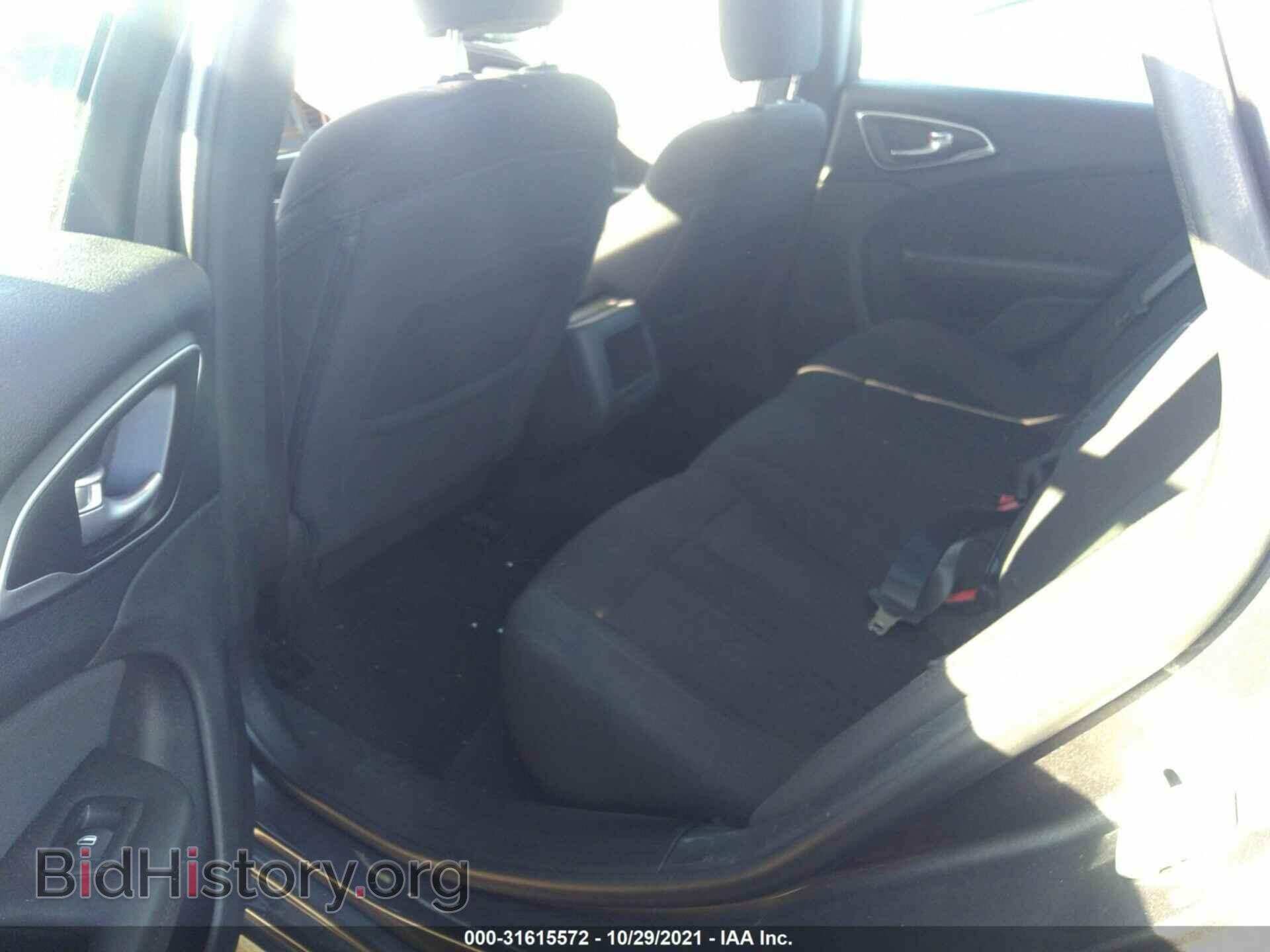 2016 CHRYSLER 200 - VIN: 1C3CCCABXGN145697 - Фото 8
