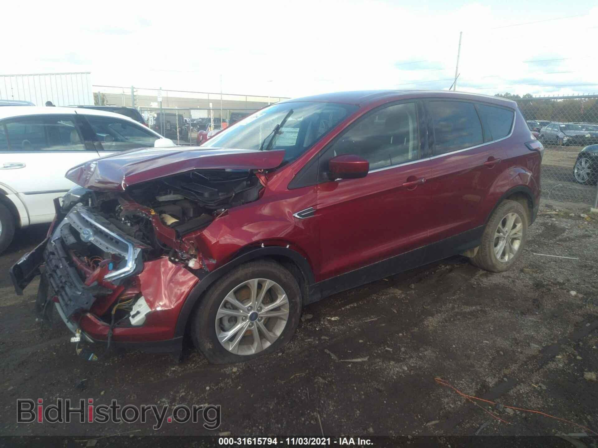 2017 FORD ESCAPE - VIN: 1FMCU0GD2HUF04043 - Фото 2