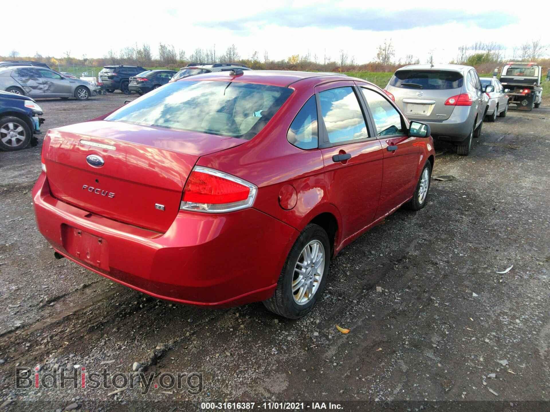 2009 FORD FOCUS - VIN: 1FAHP35N39W202075 - Фото 4