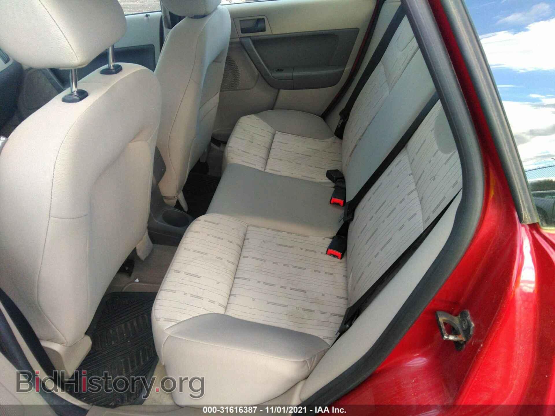 2009 FORD FOCUS - VIN: 1FAHP35N39W202075 - Фото 8