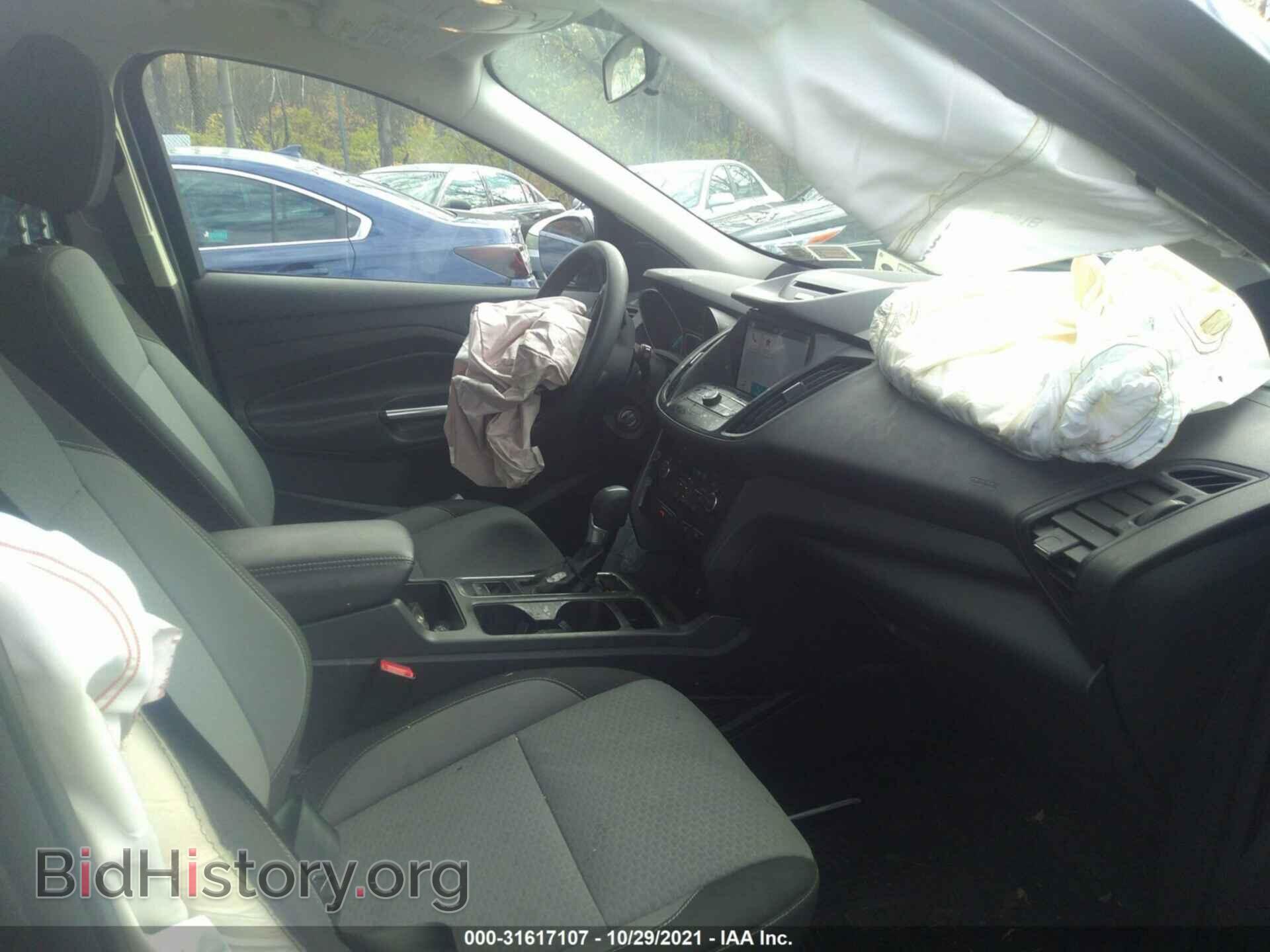 2017 FORD ESCAPE - VIN: 1FMCU9G93HUB90600 - Фото 5