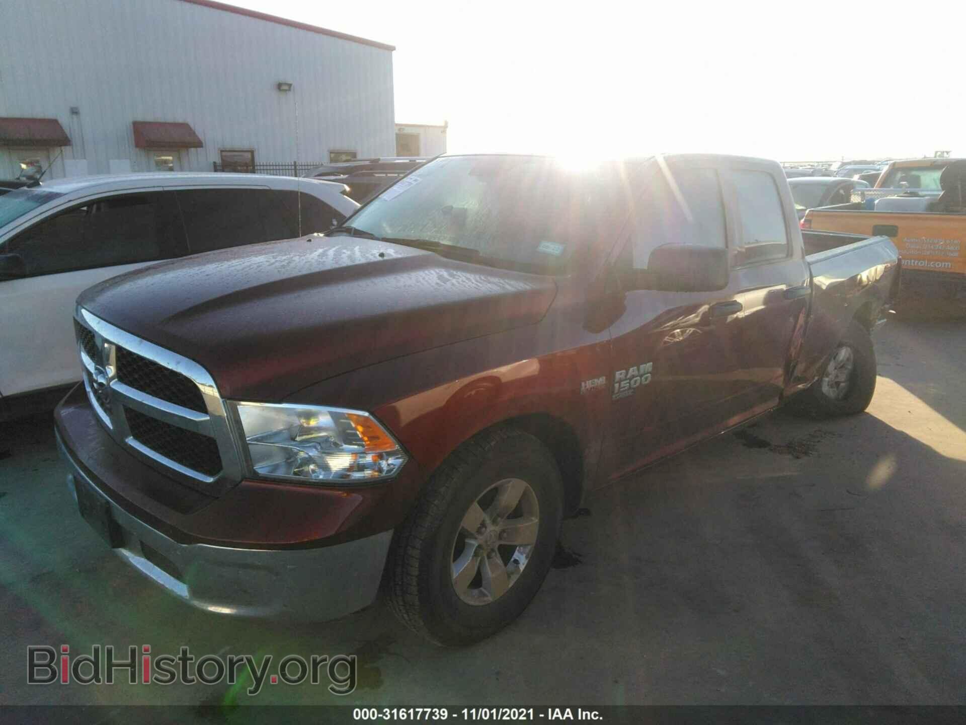 2019 RAM 1500 CLASSIC - VIN: 1C6RR6FT2KS745770 - Фото 2