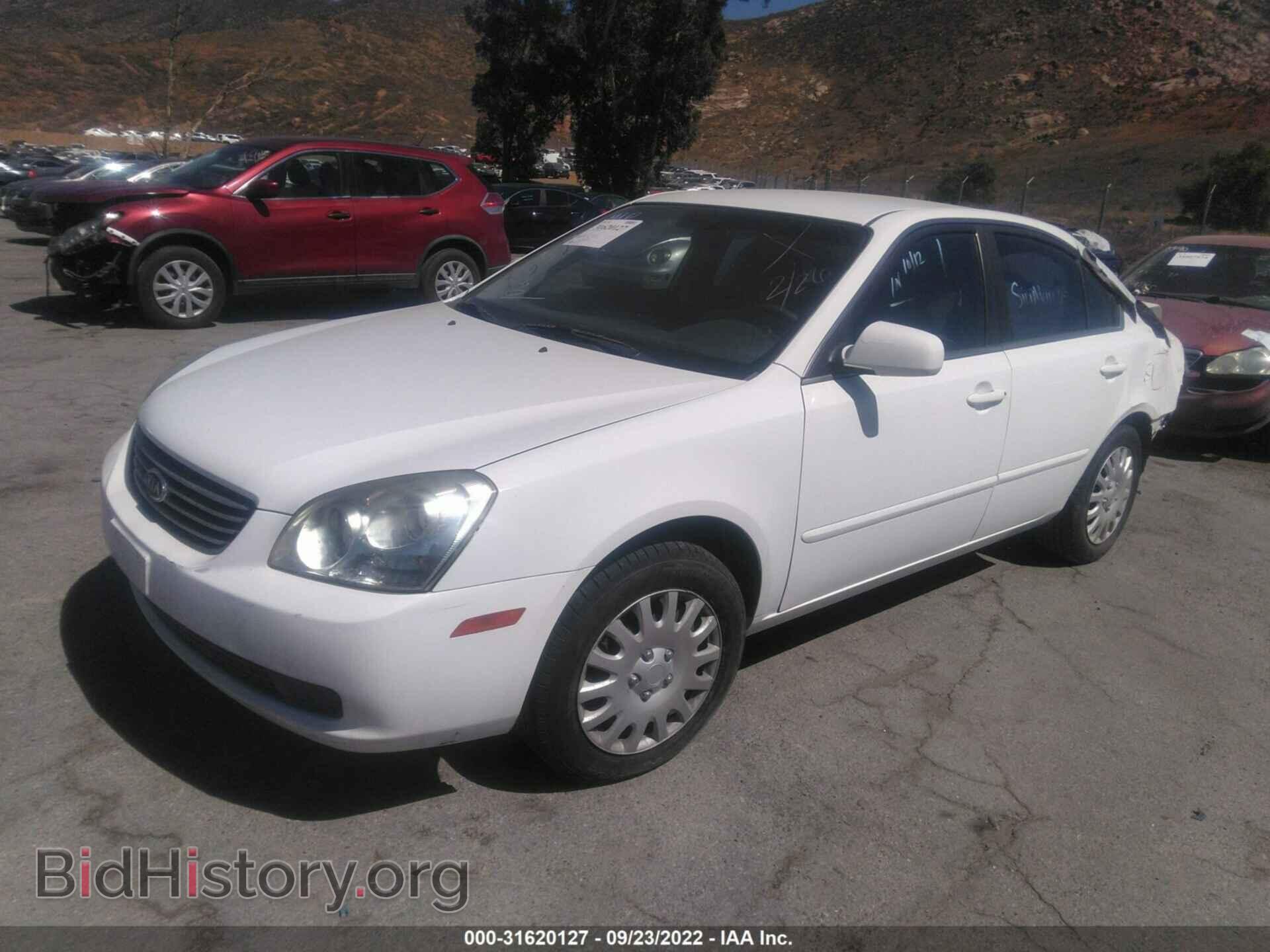2008 KIA OPTIMA - VIN: KNAGE123X85256123 - Фото 2