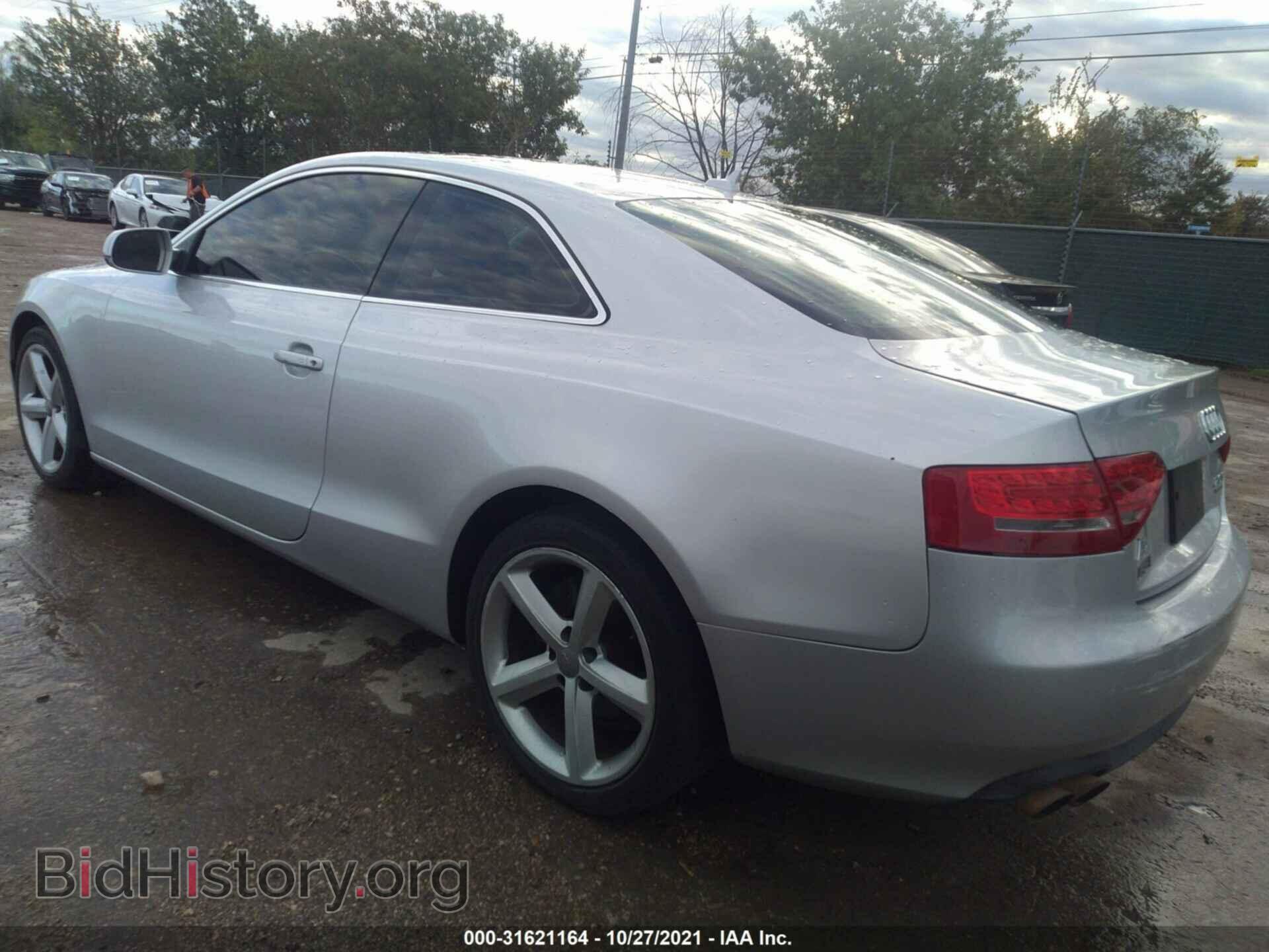2010 AUDI A5 - VIN: WAULFAFR6AA011925 - Фото 3