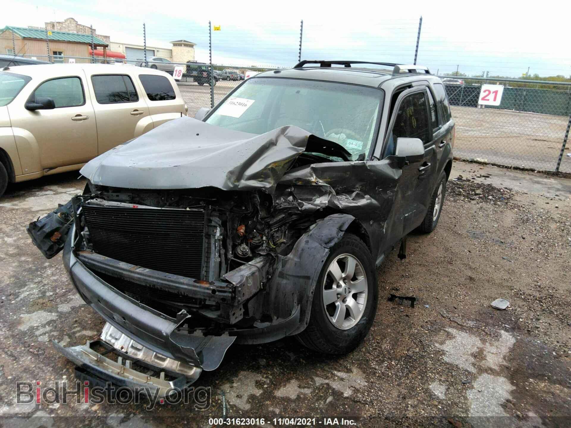 2010 FORD ESCAPE - VIN: 1FMCU0E79AKA93707 - Фото 2