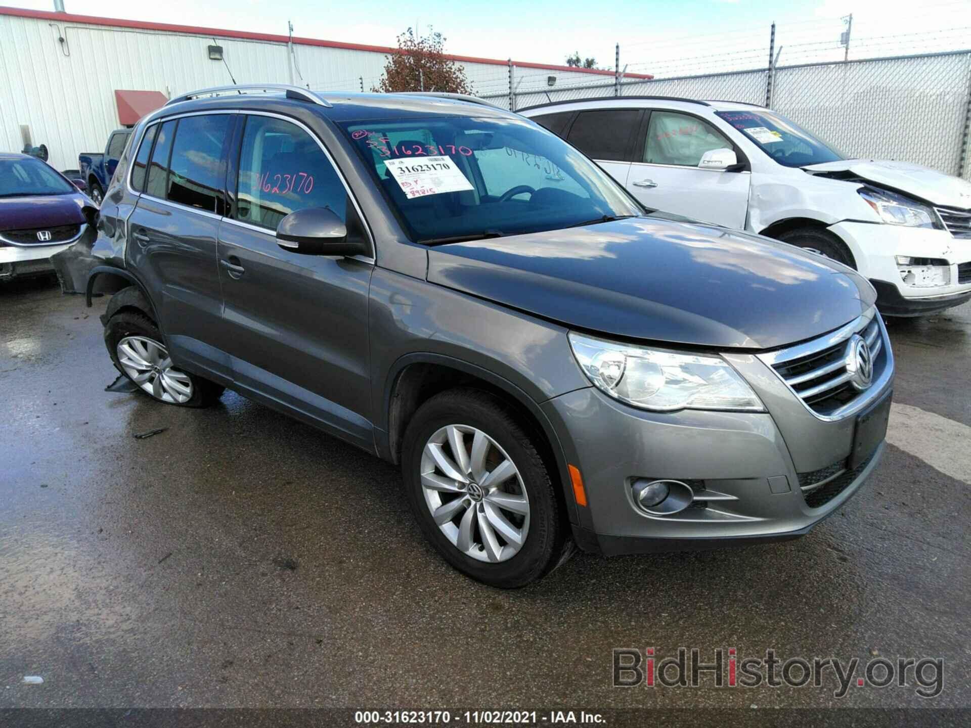 Photo WVGAV7AX6BW558005 - VOLKSWAGEN TIGUAN 2011