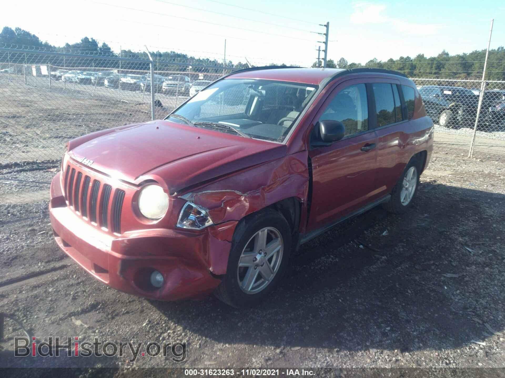 2007 JEEP COMPASS - VIN: 1J8FT47W87D267546 - Фото 2