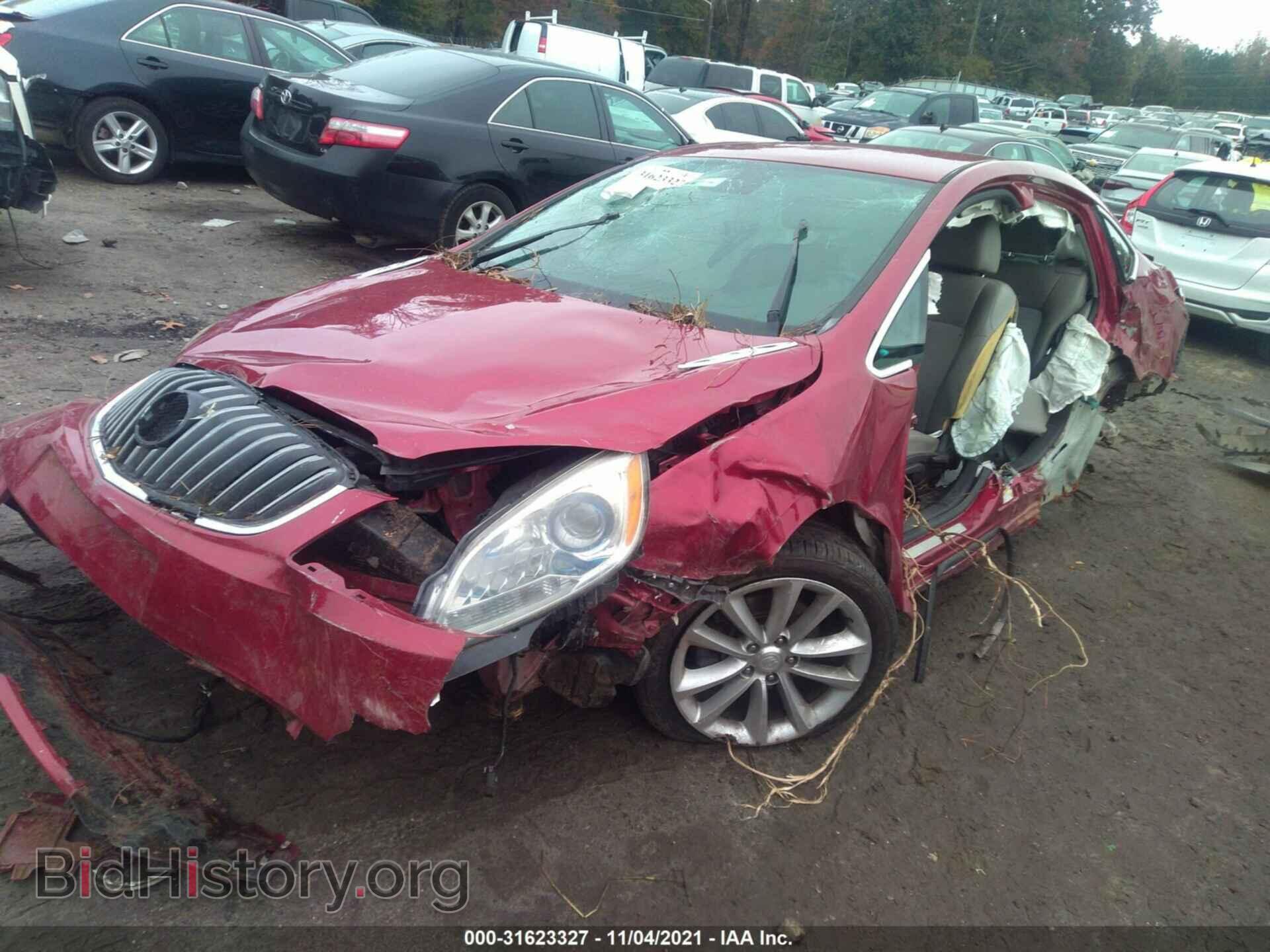 2012 BUICK VERANO - VIN: 1G4PP5SK7C4226700 - Фото 2