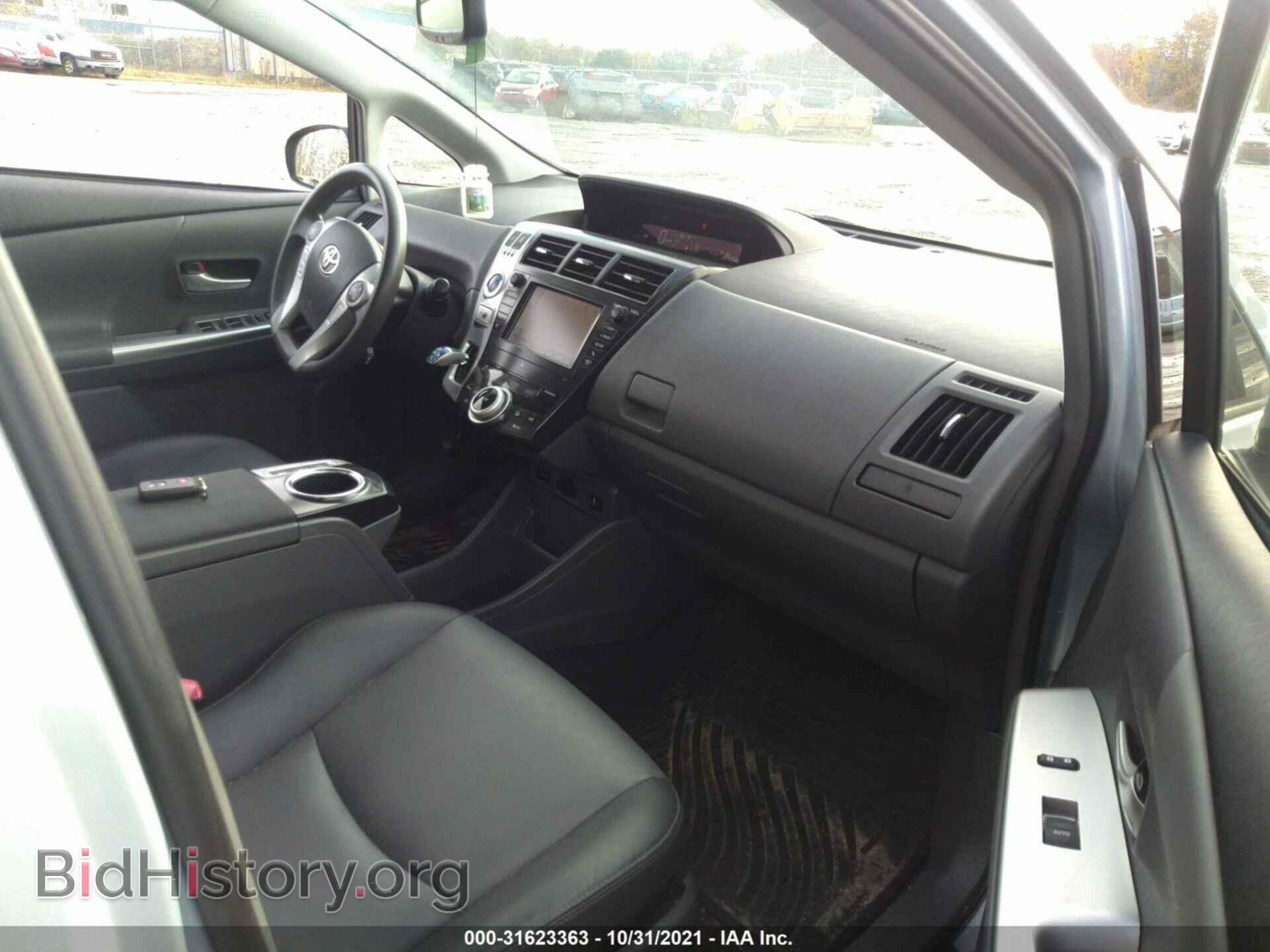 2012 TOYOTA PRIUS V - VIN: JTDZN3EUXC3040739 - Фото 5