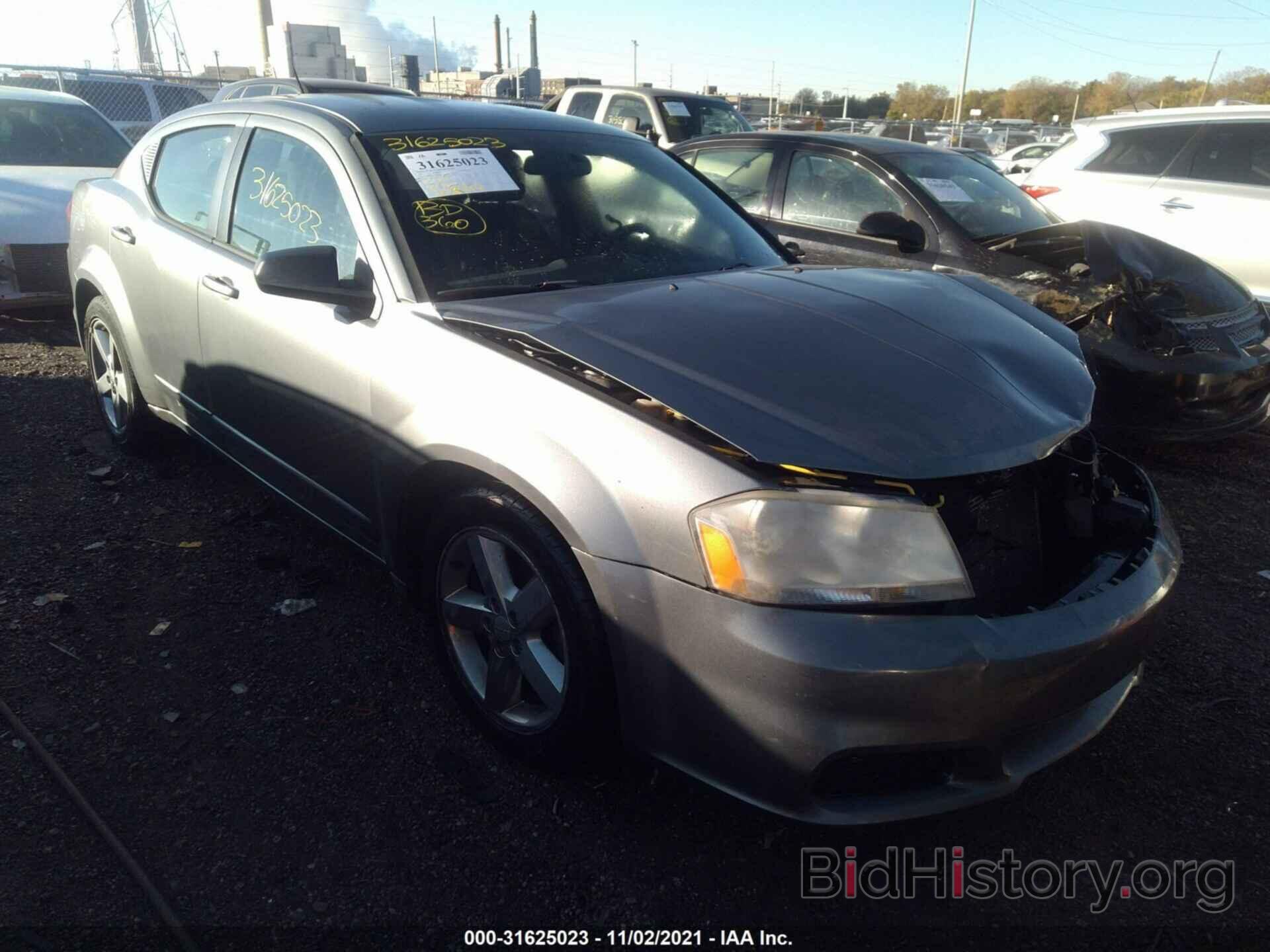 Photo 1B3BD4FB1BN588544 - DODGE AVENGER 2011