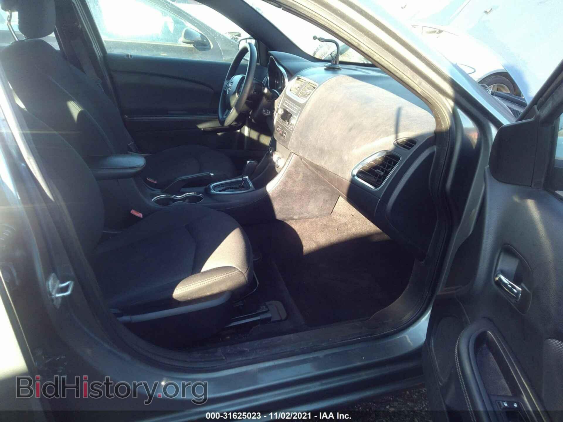 2011 DODGE AVENGER - VIN: 1B3BD4FB1BN588544 - Фото 5